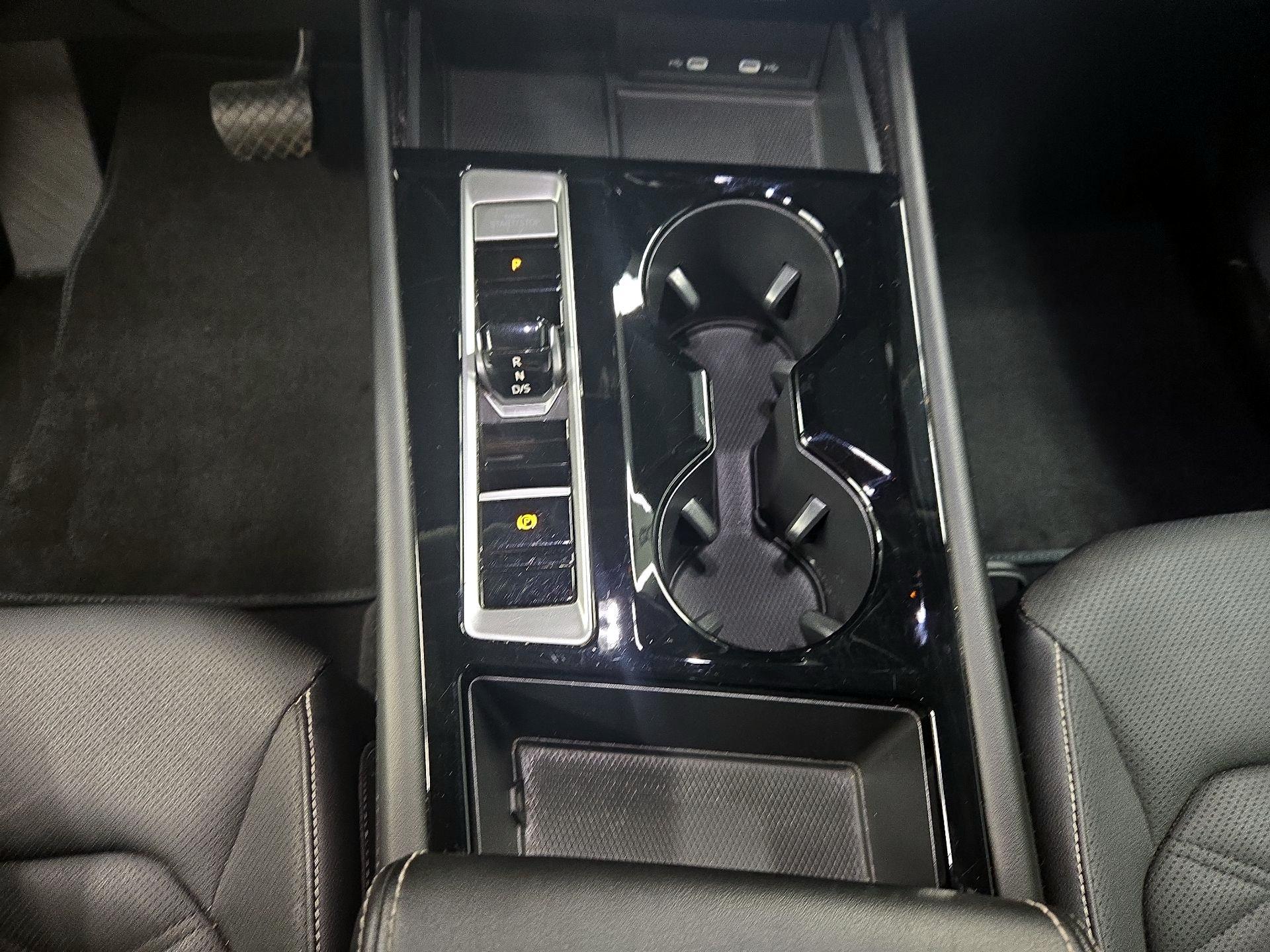 Thumbnail: 2024 Volkswagen Atlas - 17