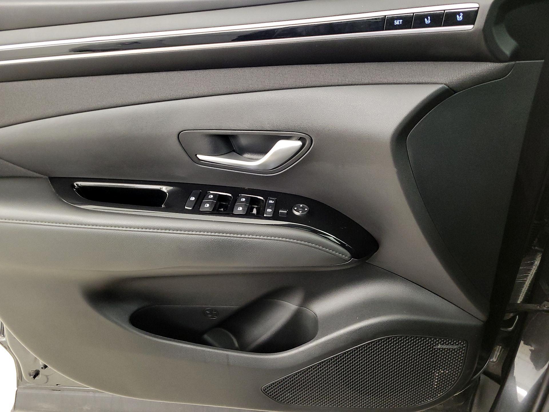 Thumbnail: 2023 Hyundai Tucson - 12