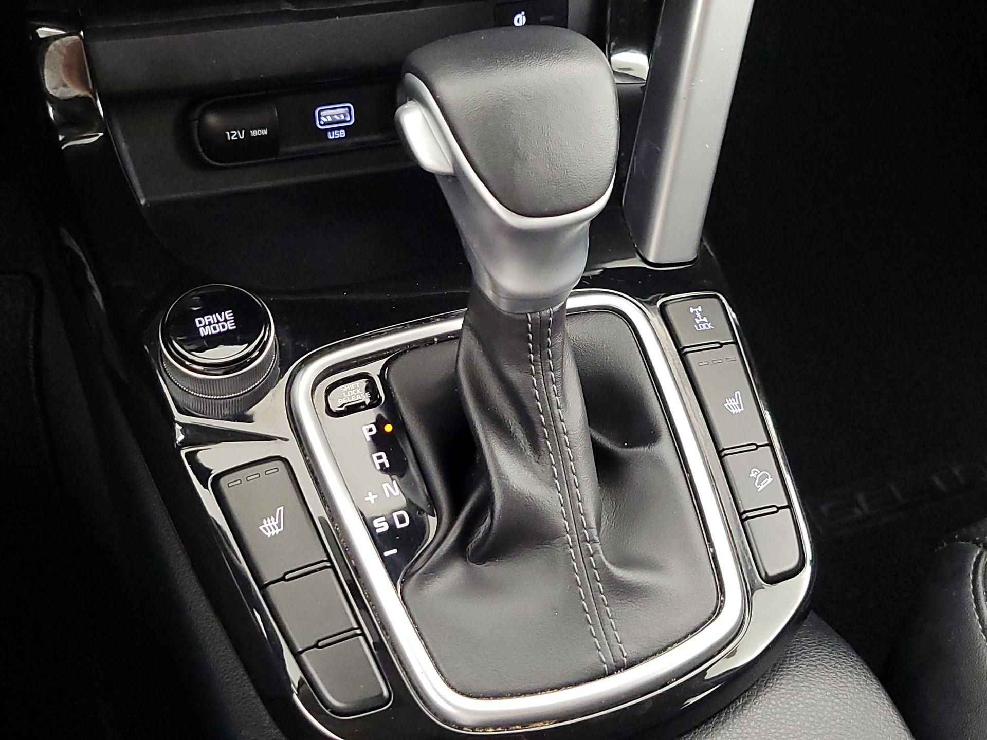 Thumbnail: 2023 Kia Seltos - 18