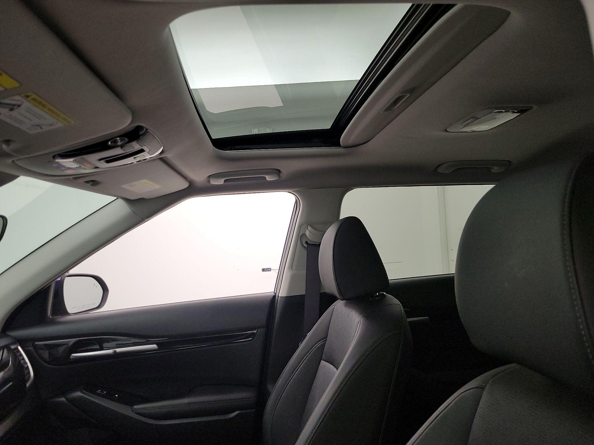 Thumbnail: 2023 Kia Seltos - 20