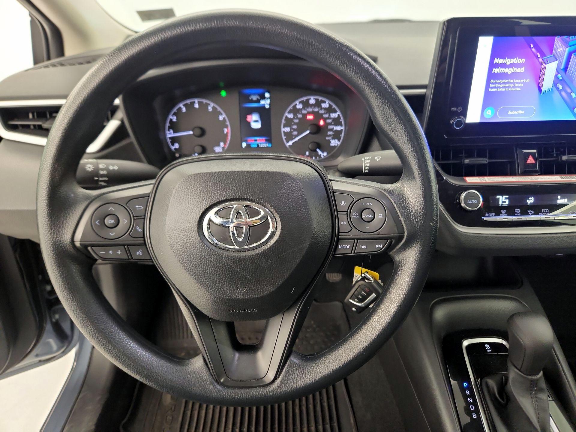 Thumbnail: 2025 Toyota Corolla - 10