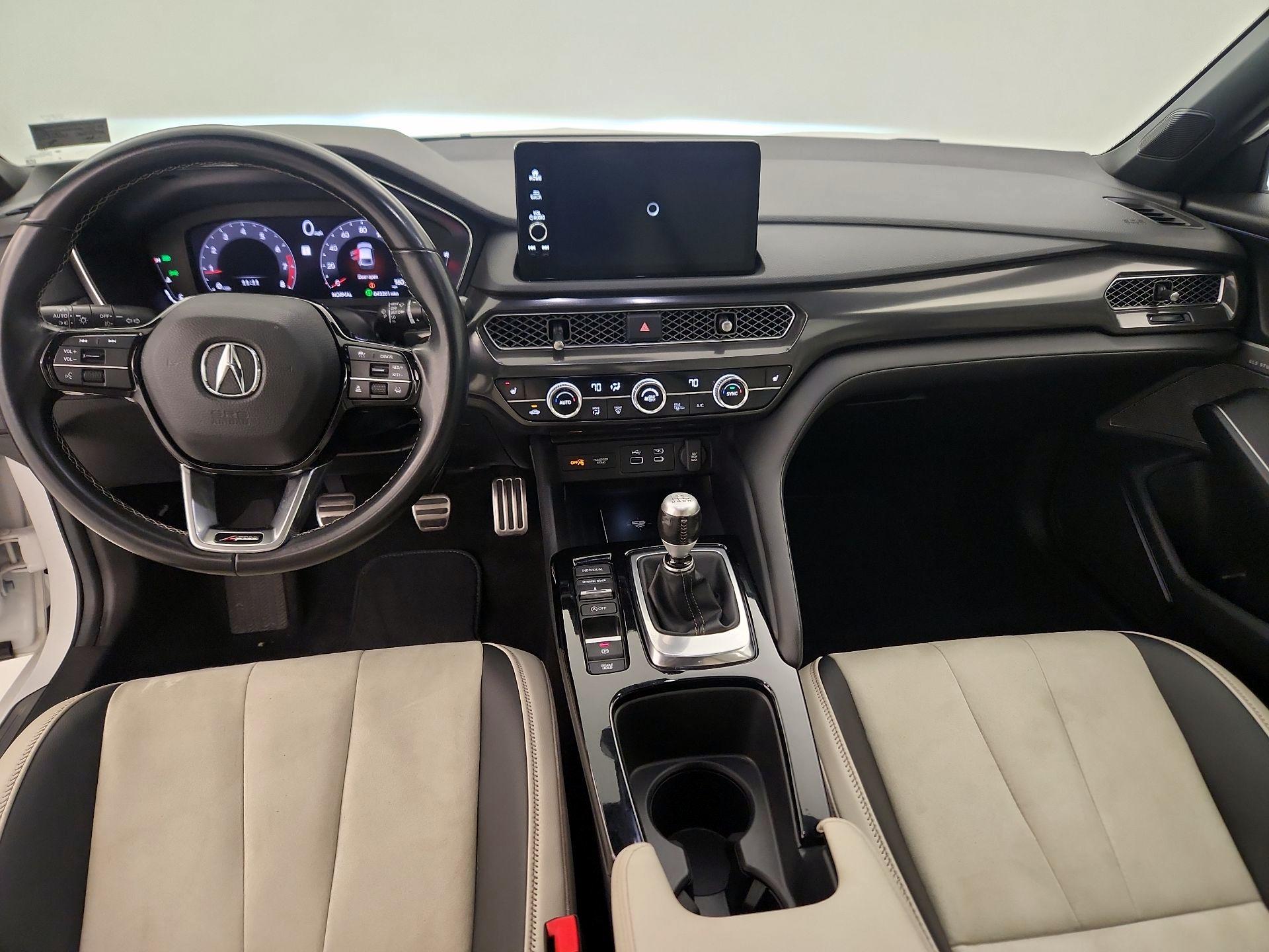 Thumbnail: 2023 Acura Integra - 9