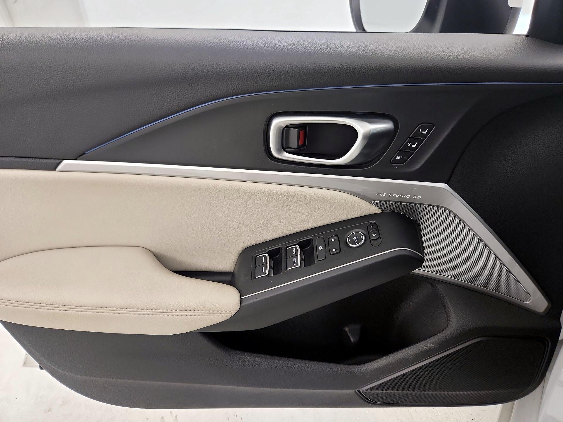 Thumbnail: 2023 Acura Integra - 12