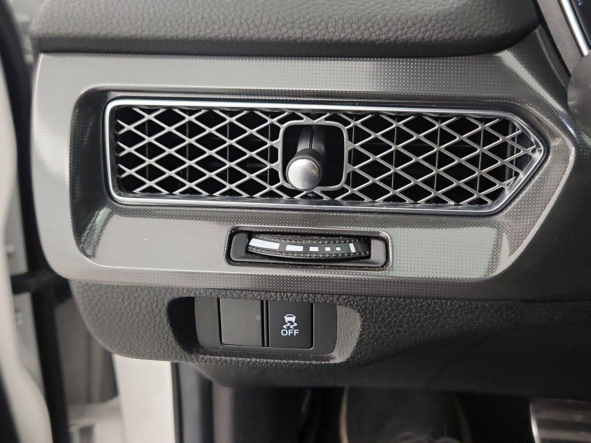 Thumbnail: 2023 Acura Integra - 13