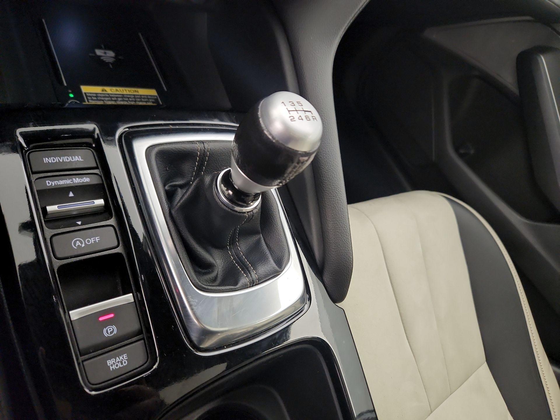 Thumbnail: 2023 Acura Integra - 18