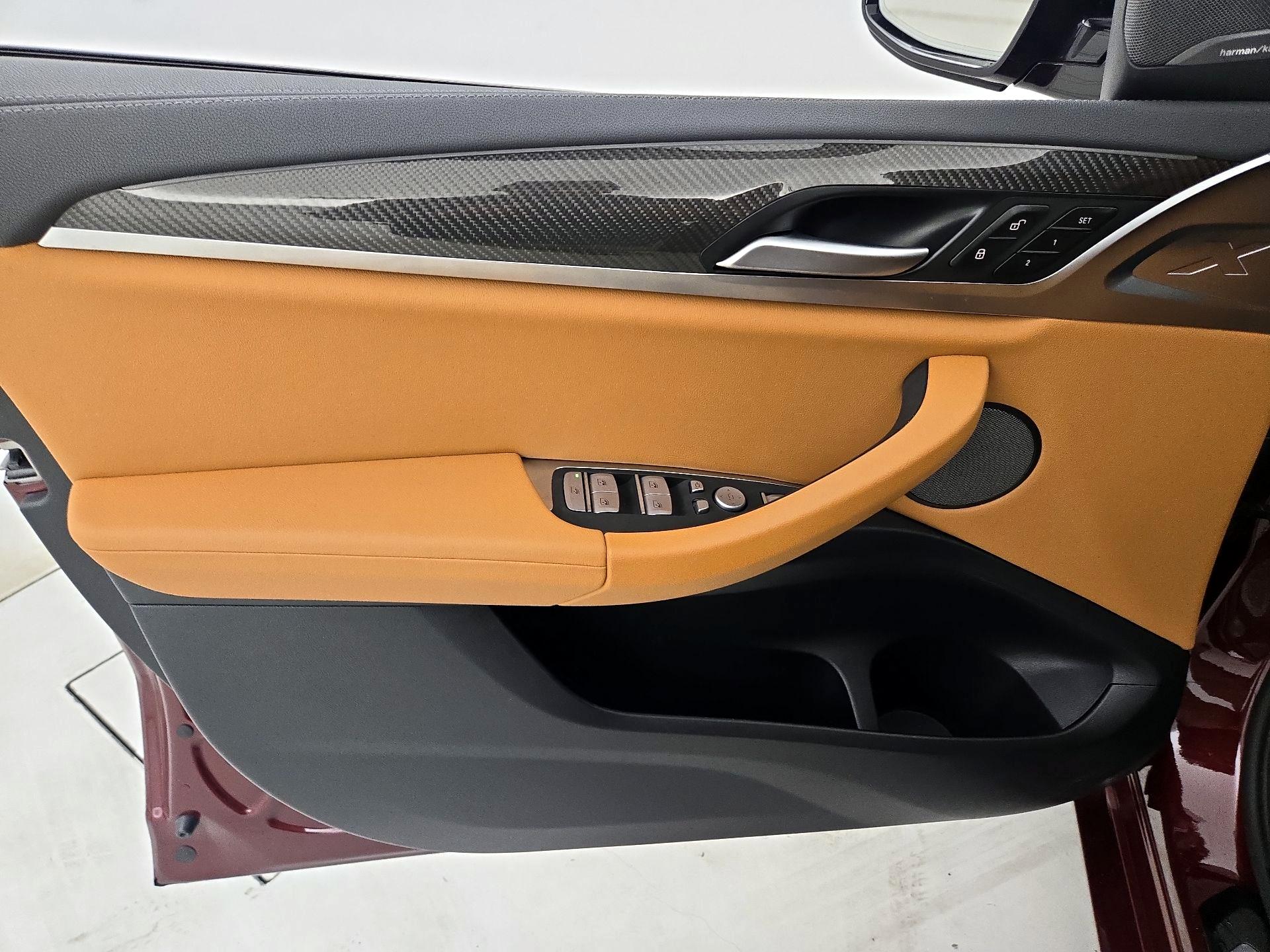 Thumbnail: 2024 BMW X4 - 12