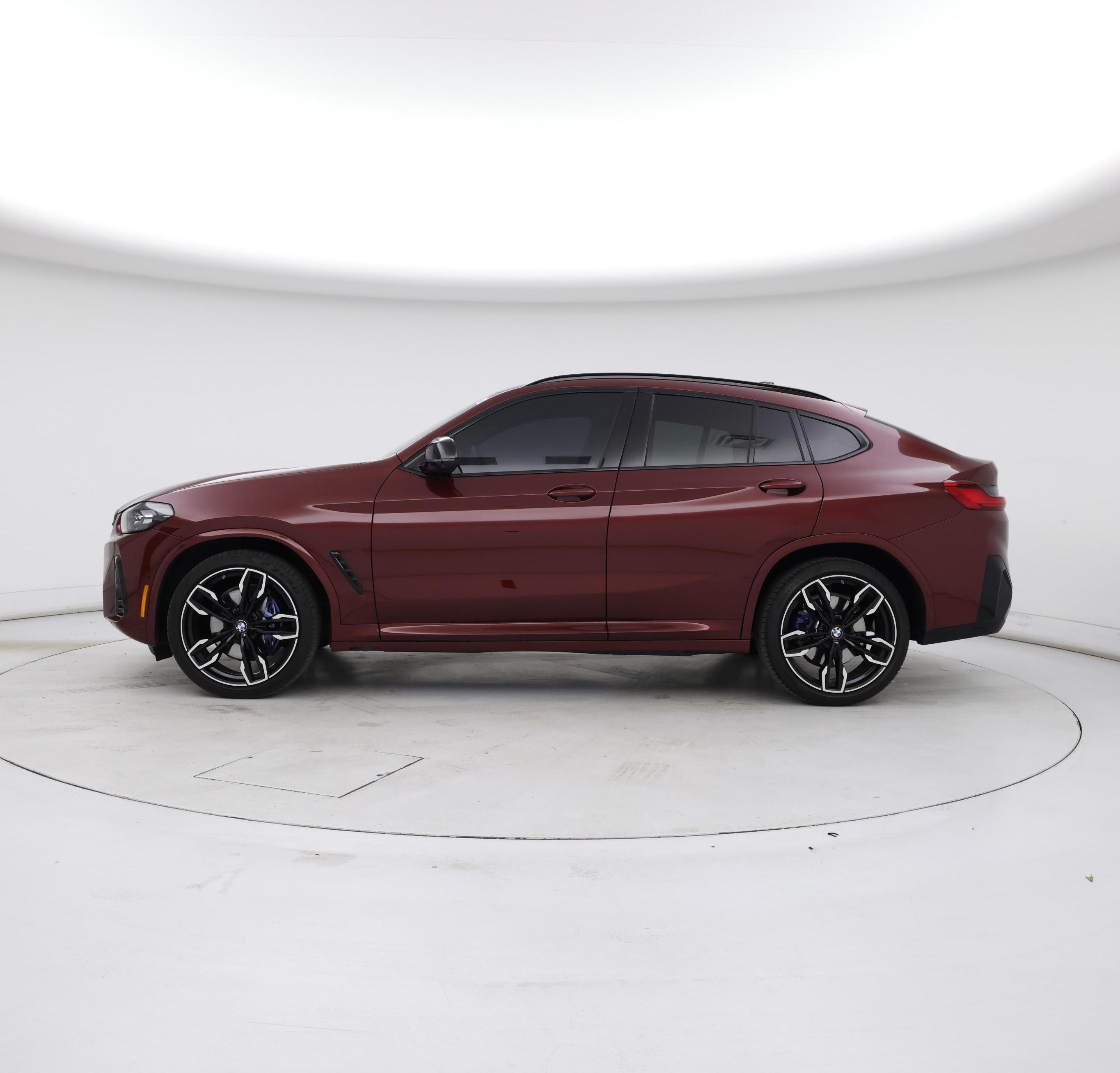 Thumbnail: 2024 BMW X4 - 3