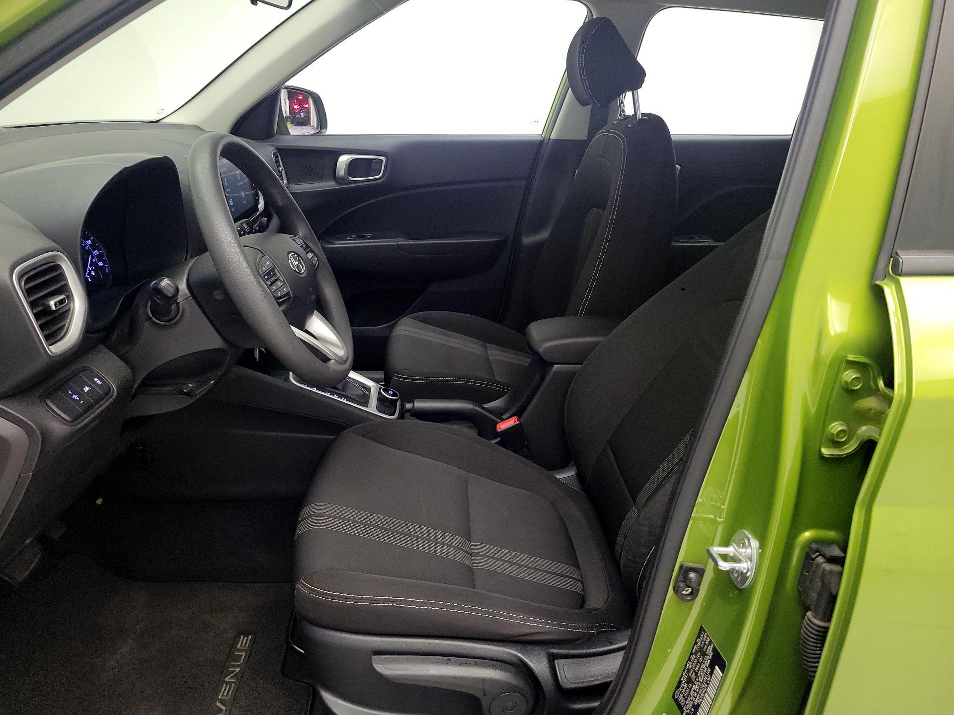 Thumbnail: 2020 Hyundai Venue - 9