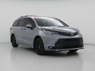 2025 Toyota Sienna Woodland Edition
