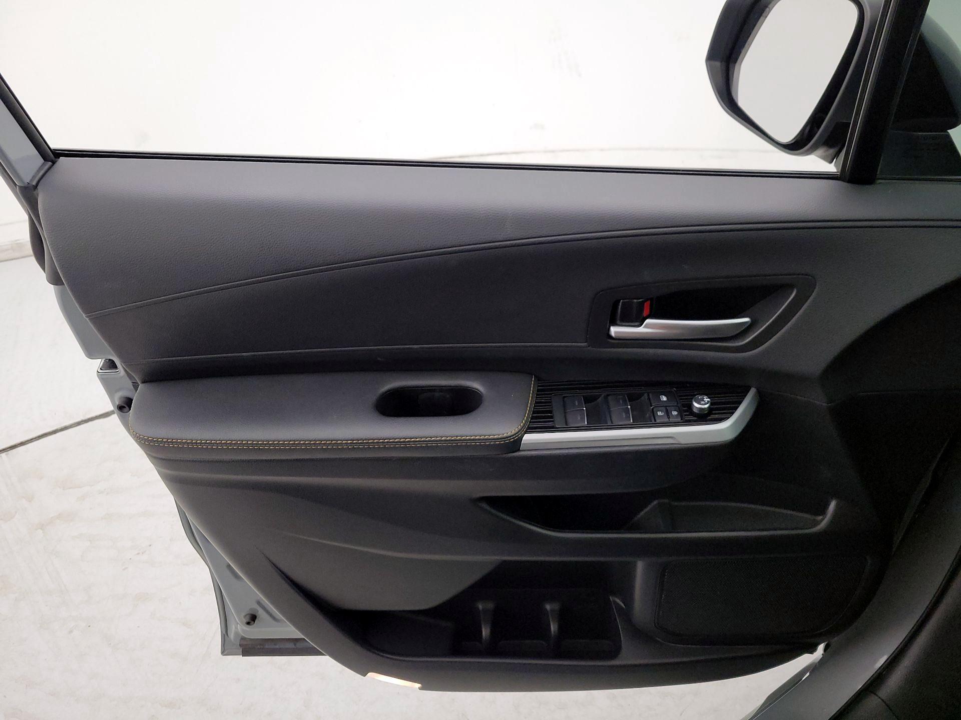 Thumbnail: 2025 Toyota Sienna - 12