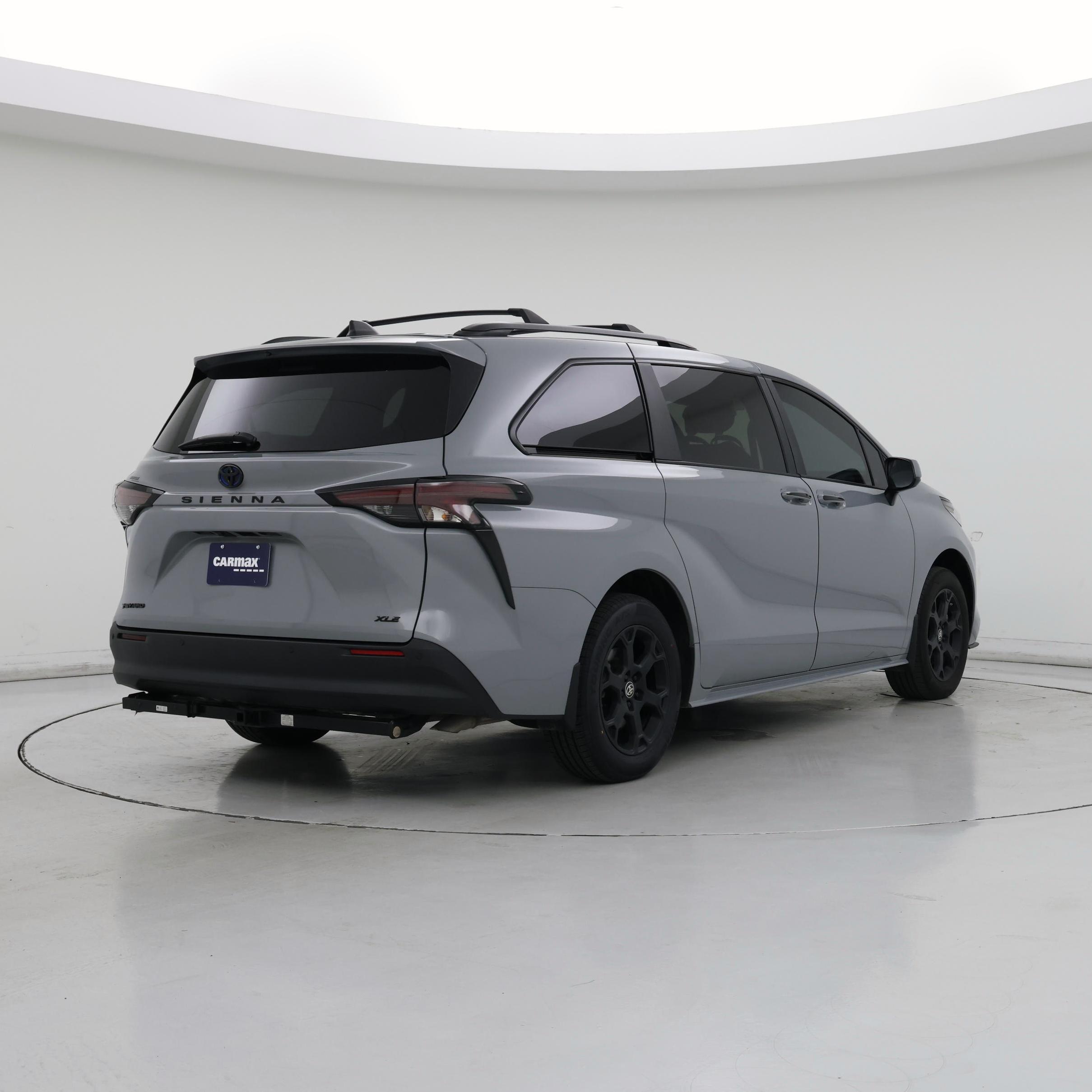 Thumbnail: 2025 Toyota Sienna - 8