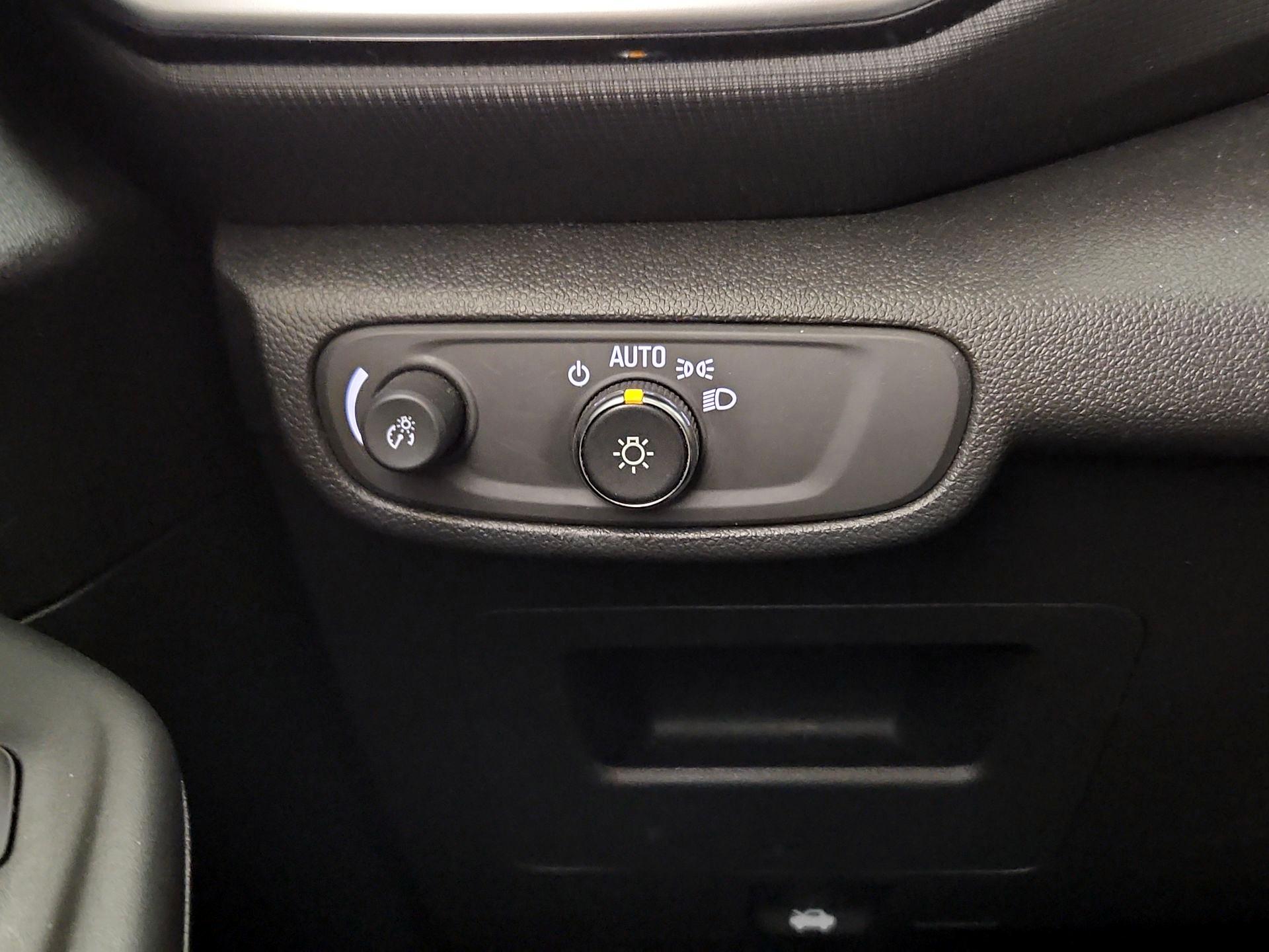 Thumbnail: 2021 Chevrolet TrailBlazer - 13