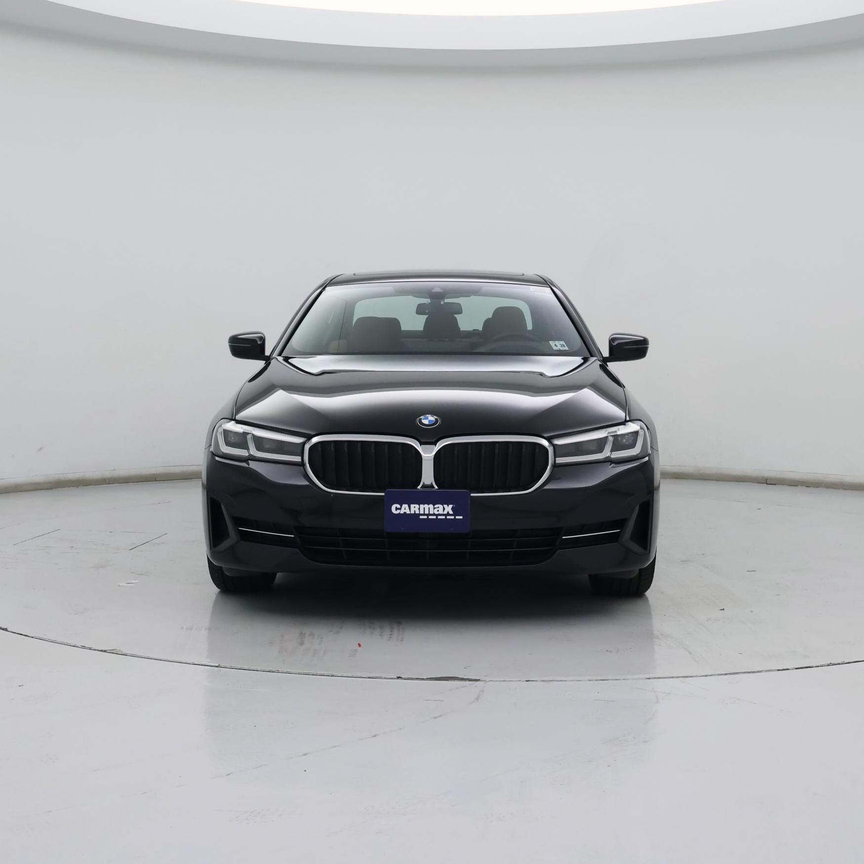 Thumbnail: 2023 BMW 5 Series - 5