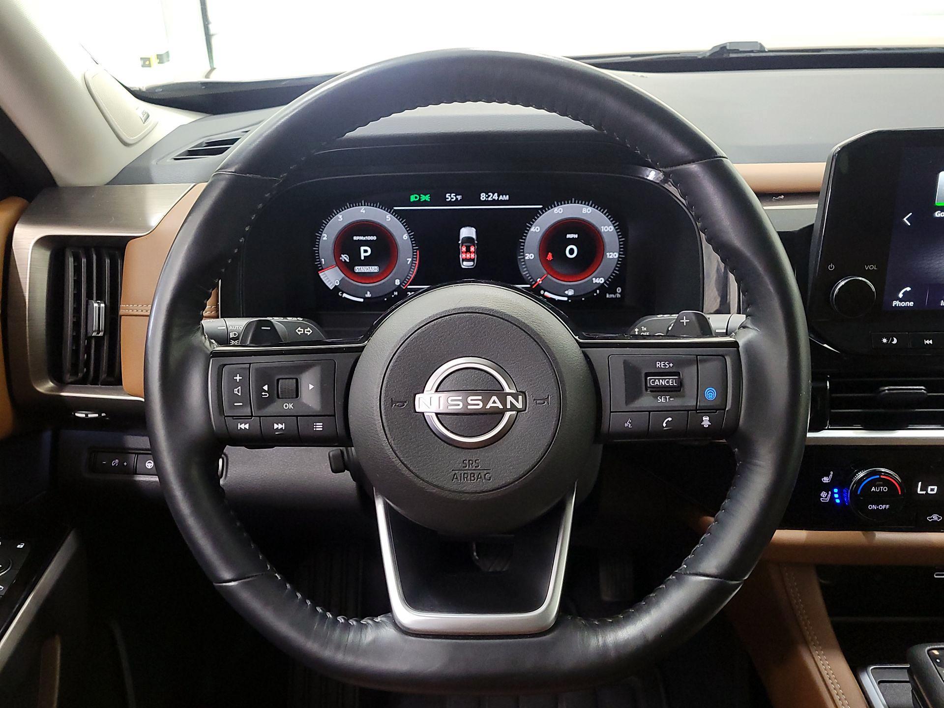 Thumbnail: 2023 Nissan Pathfinder - 10