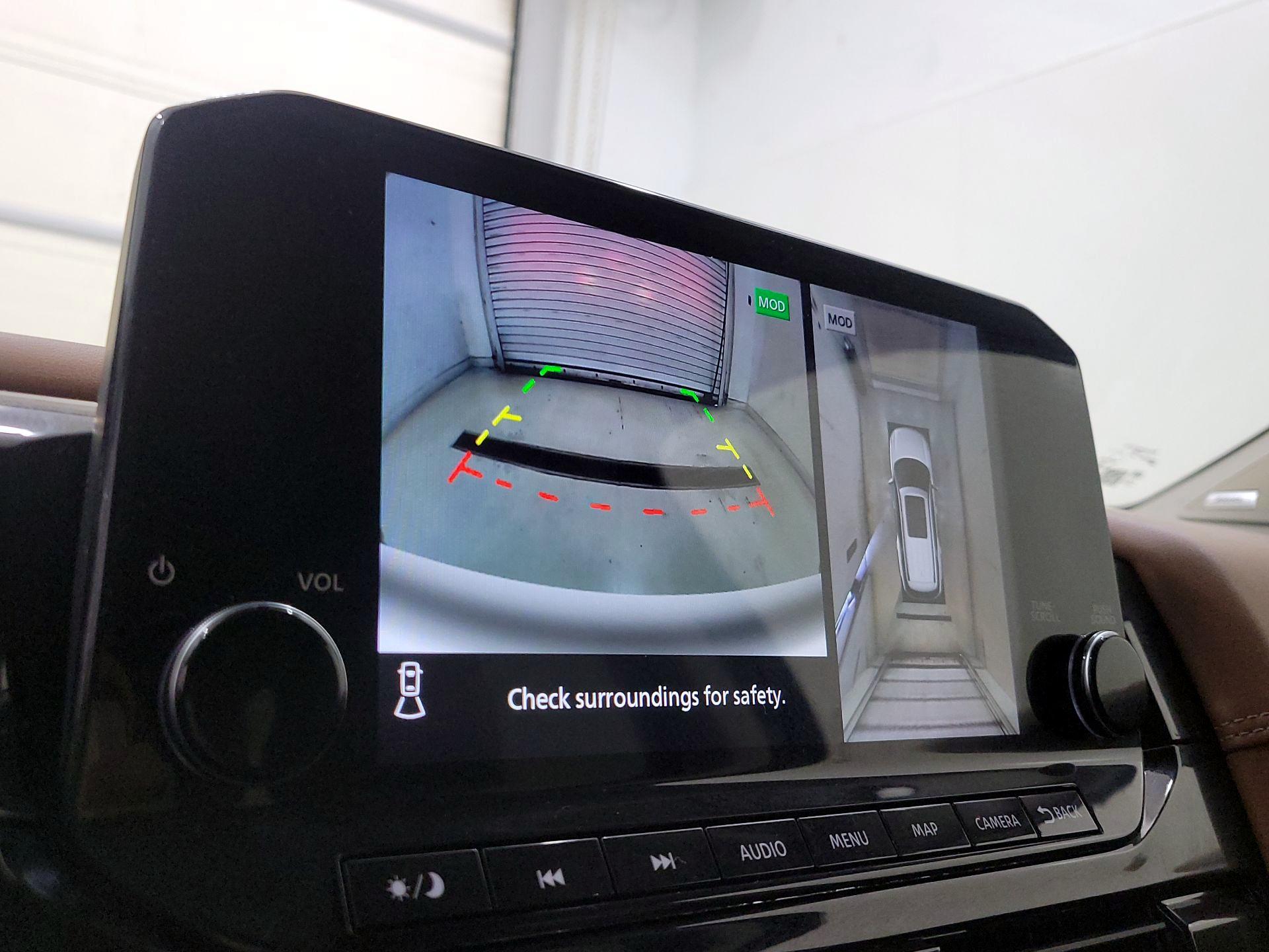 Thumbnail: 2023 Nissan Pathfinder - 14