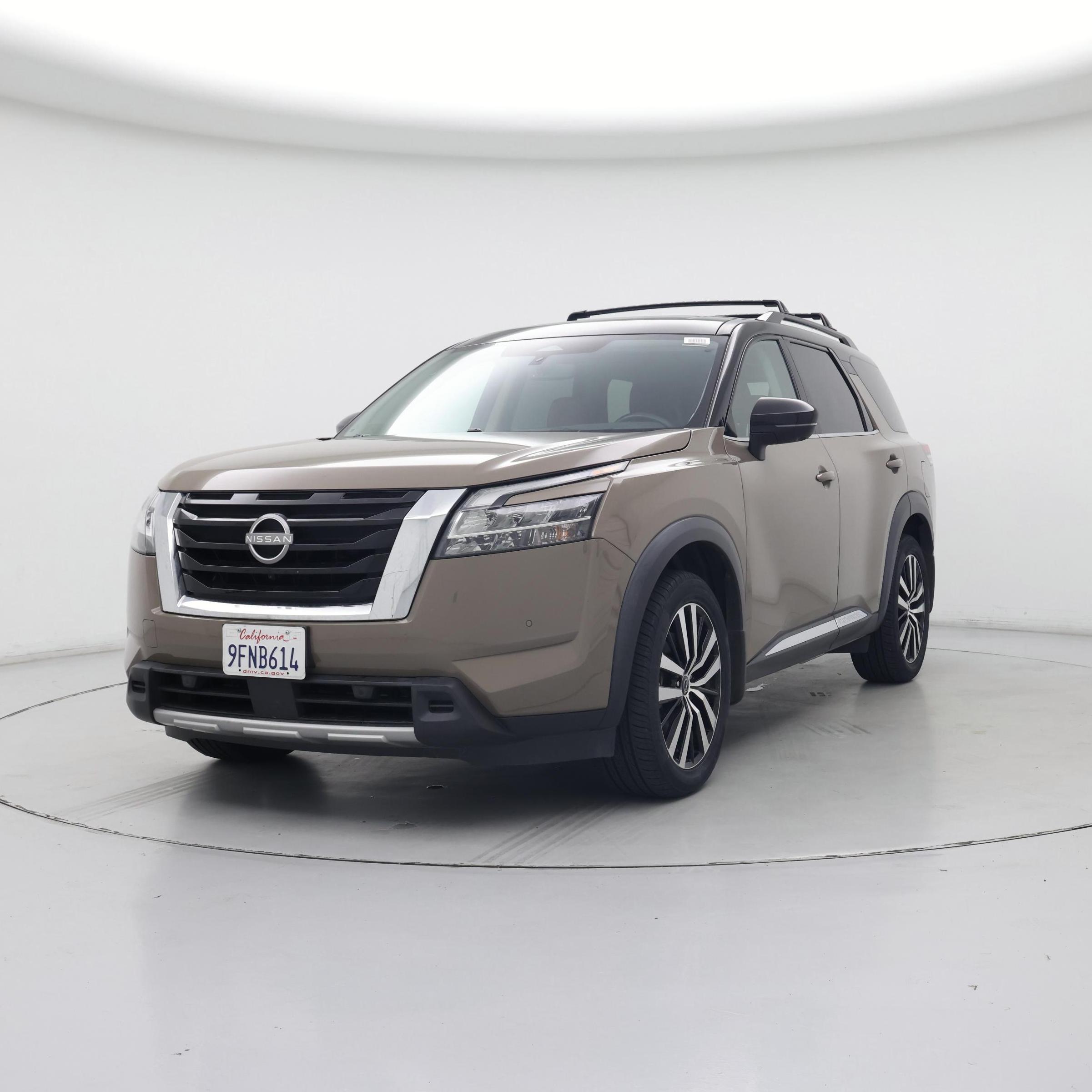 Thumbnail: 2023 Nissan Pathfinder - 4