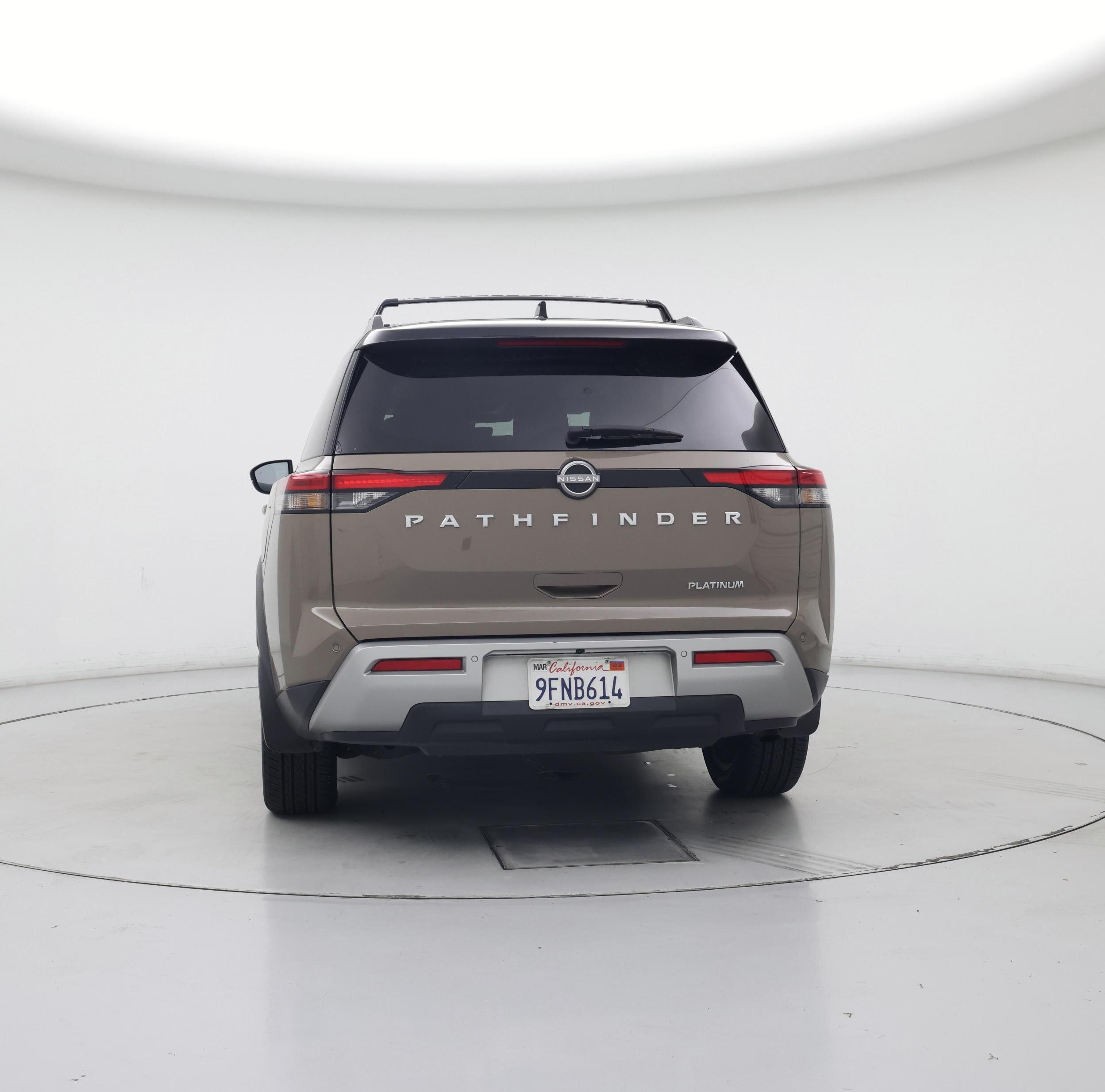 Thumbnail: 2023 Nissan Pathfinder - 6