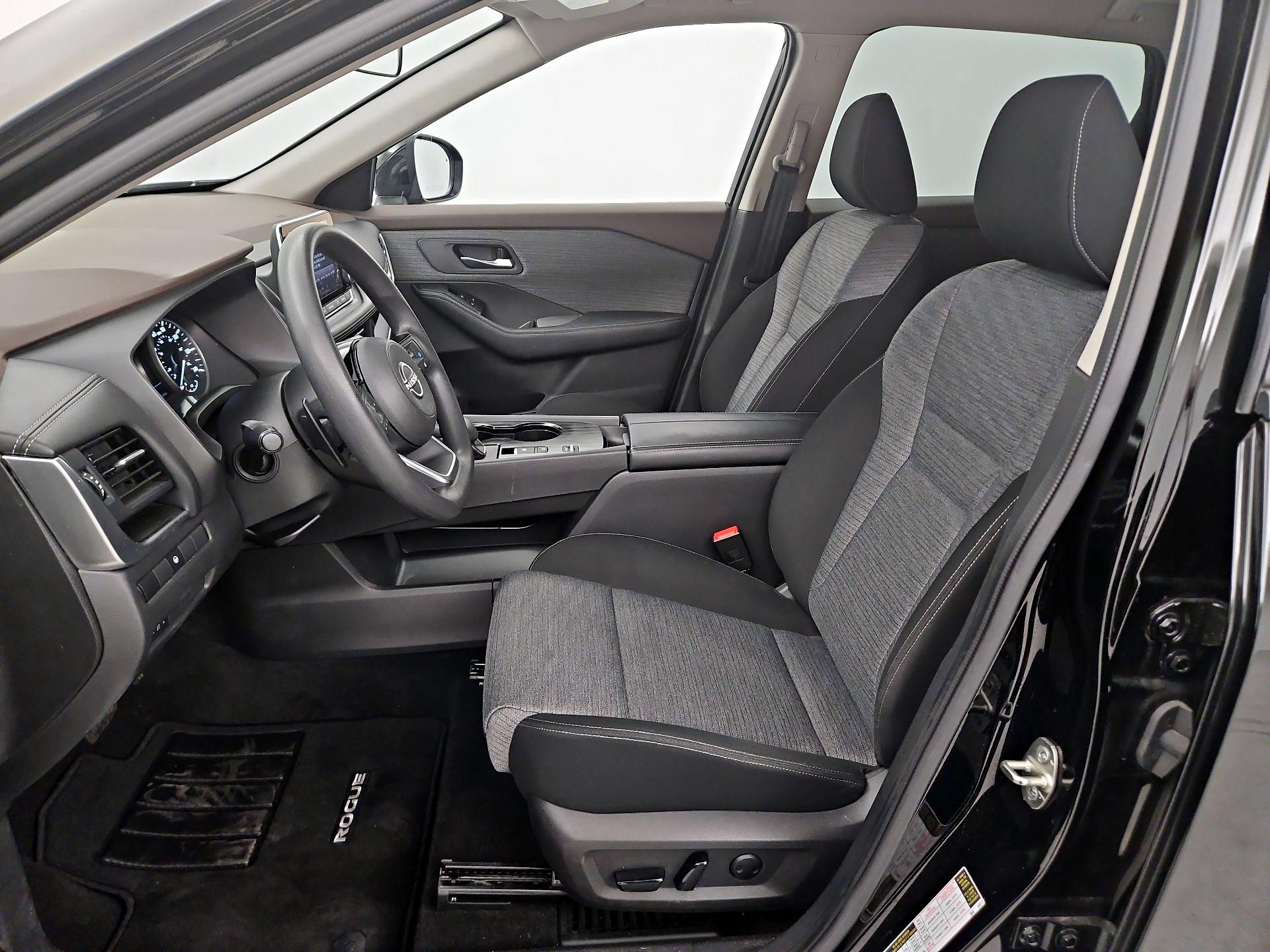 Thumbnail: 2023 Nissan Rogue - 11