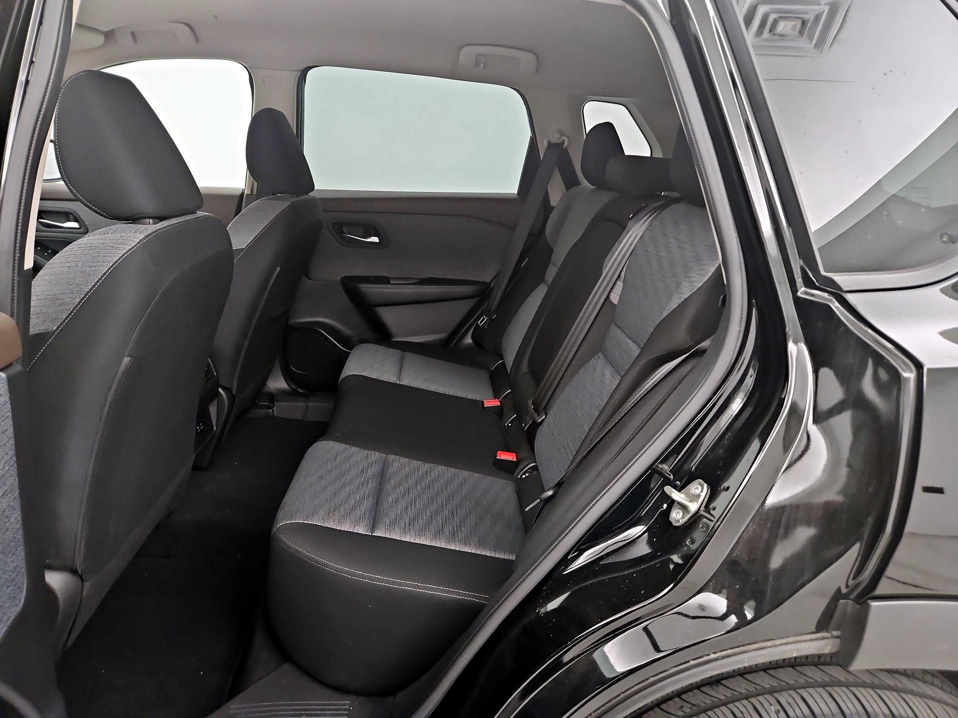 Thumbnail: 2023 Nissan Rogue - 19