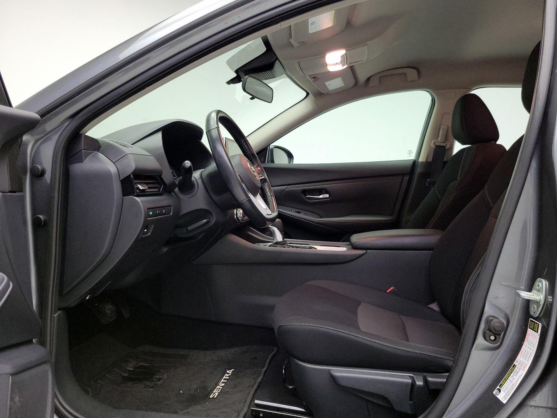 Thumbnail: 2023 Nissan Sentra - 11