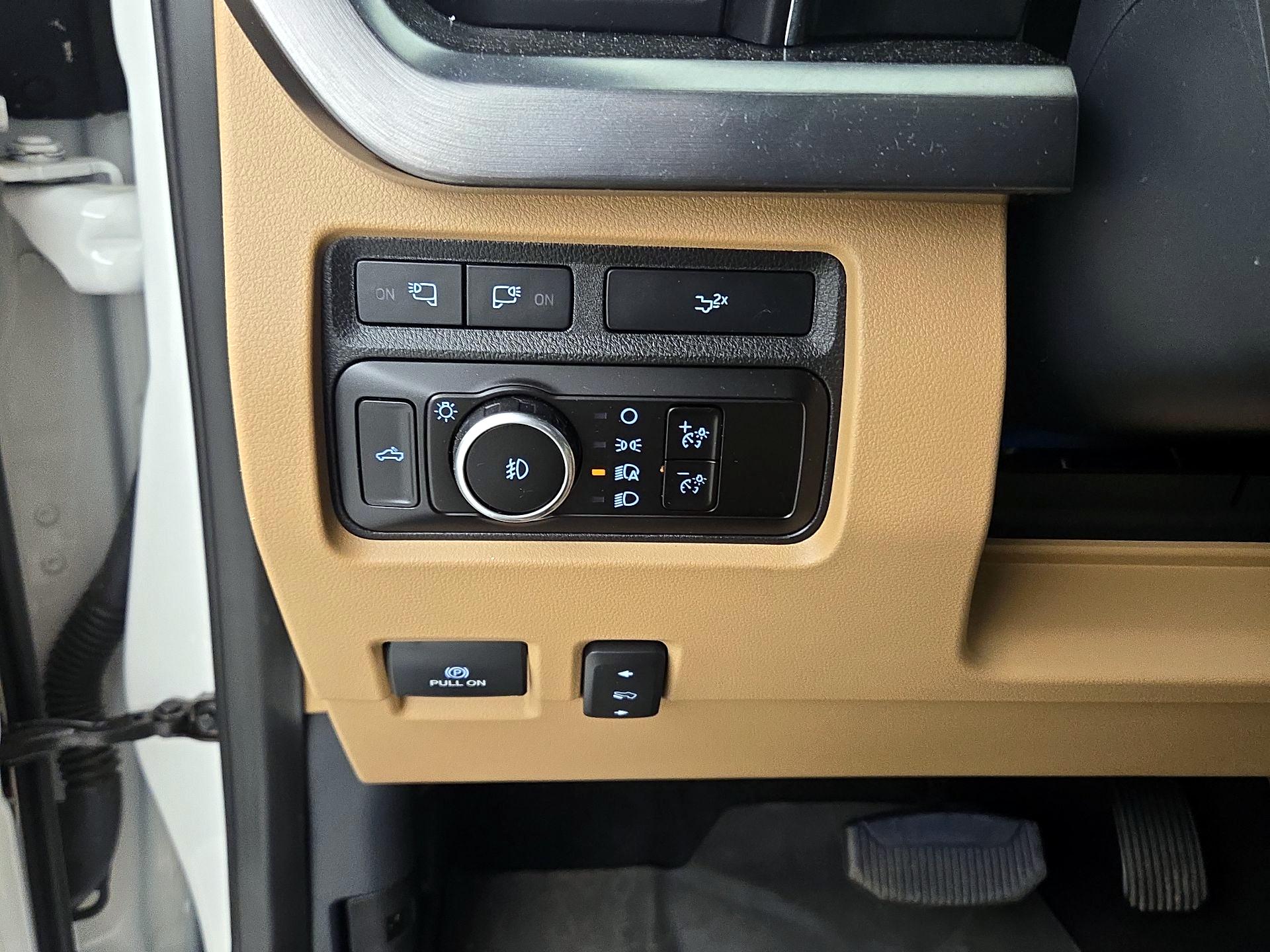 Thumbnail: 2023 Ford F-250 - 13