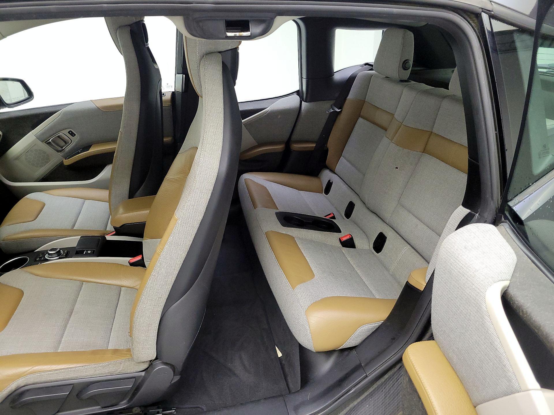 Thumbnail: 2014 BMW i3 - 16