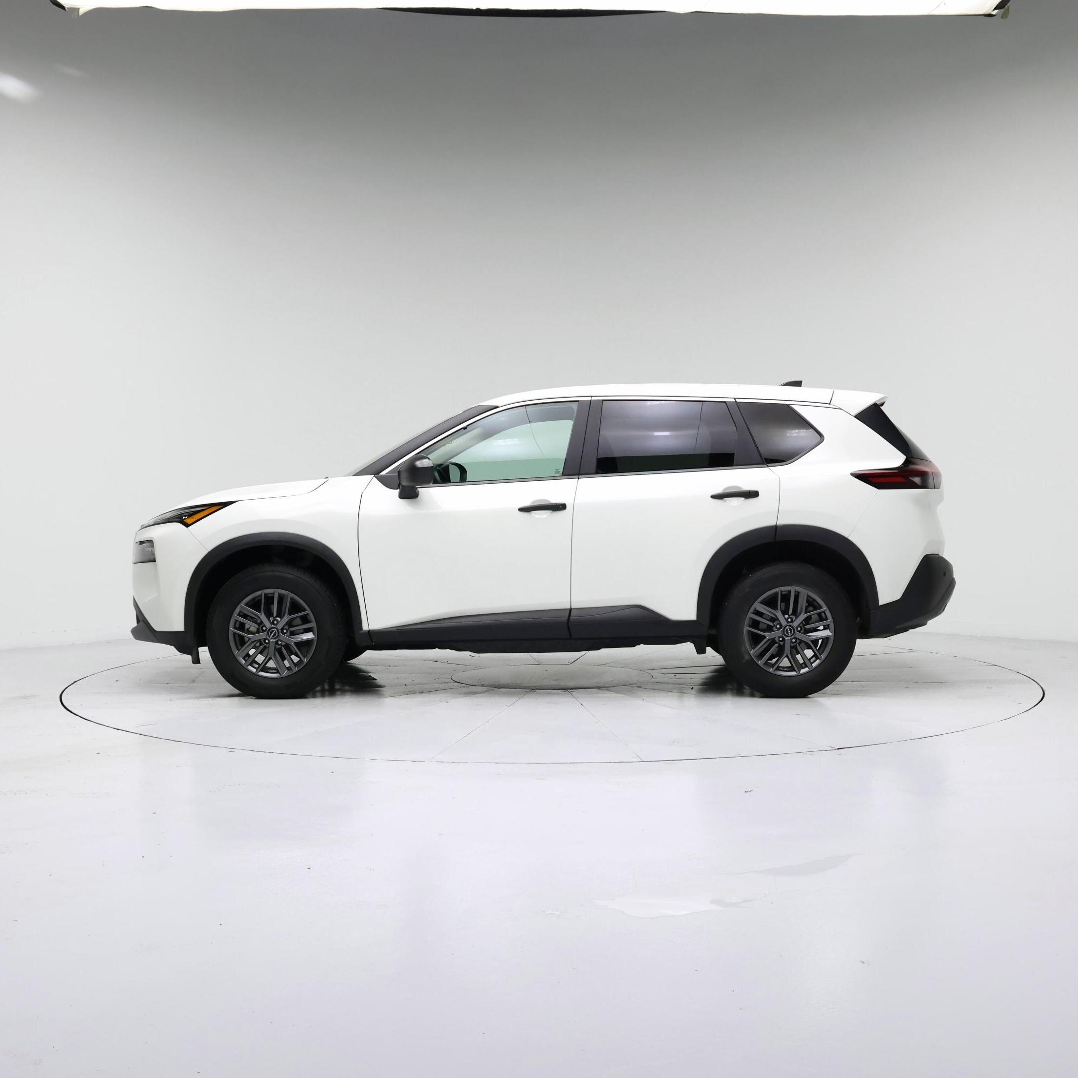 Thumbnail: 2023 Nissan Rogue - 3