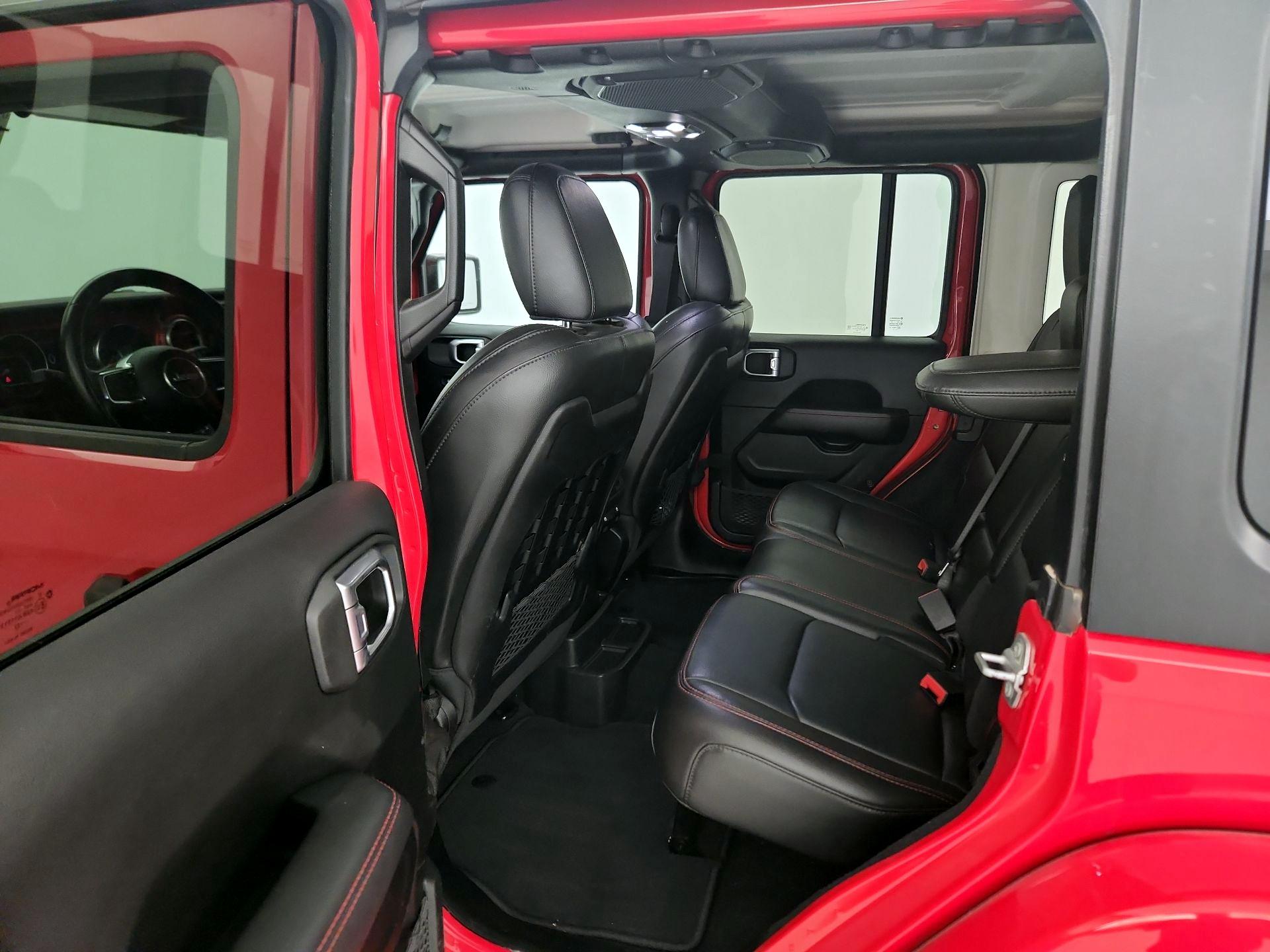 Thumbnail: 2022 Jeep Wrangler - 17