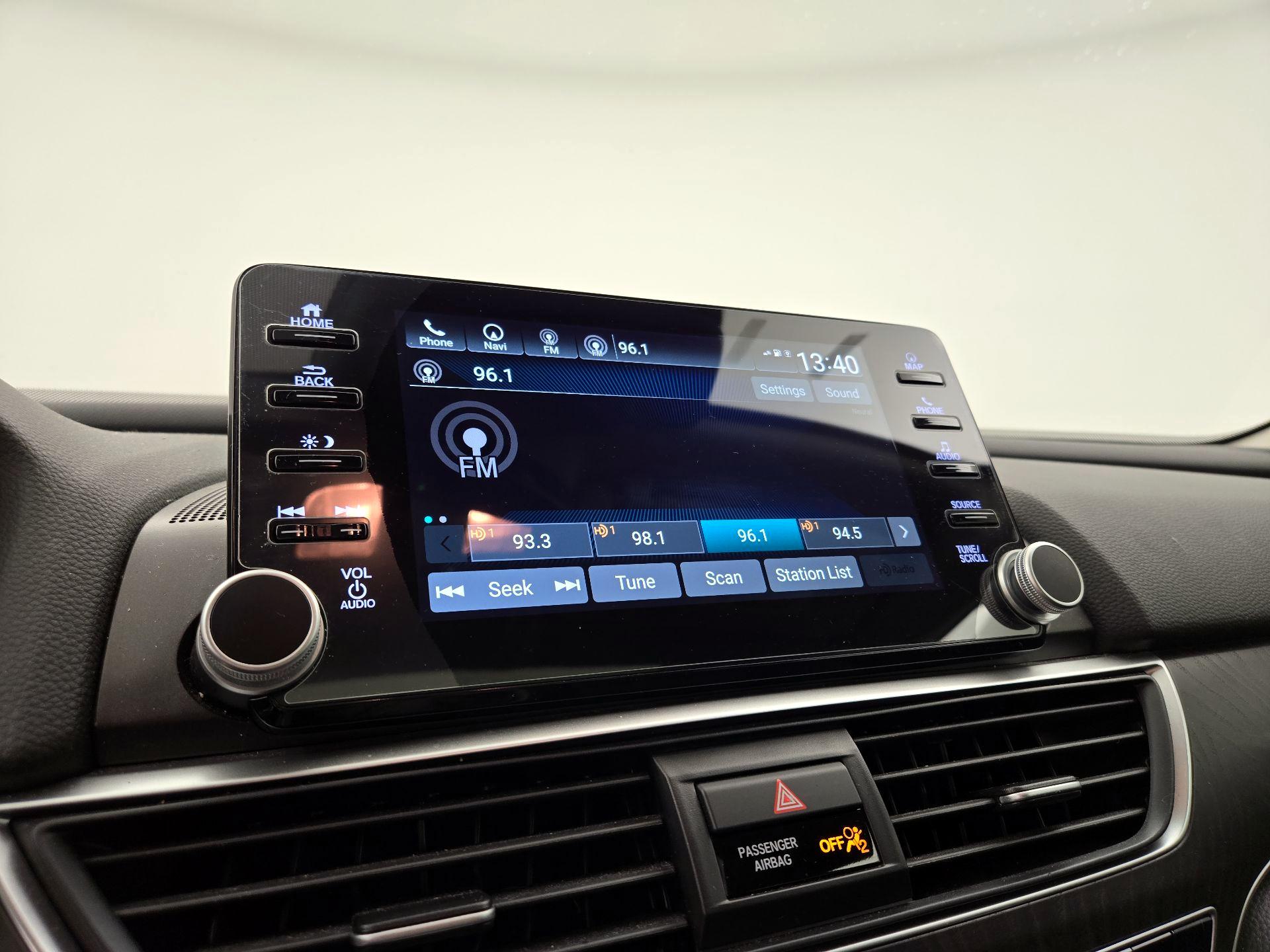 Thumbnail: 2018 Honda Accord - 16