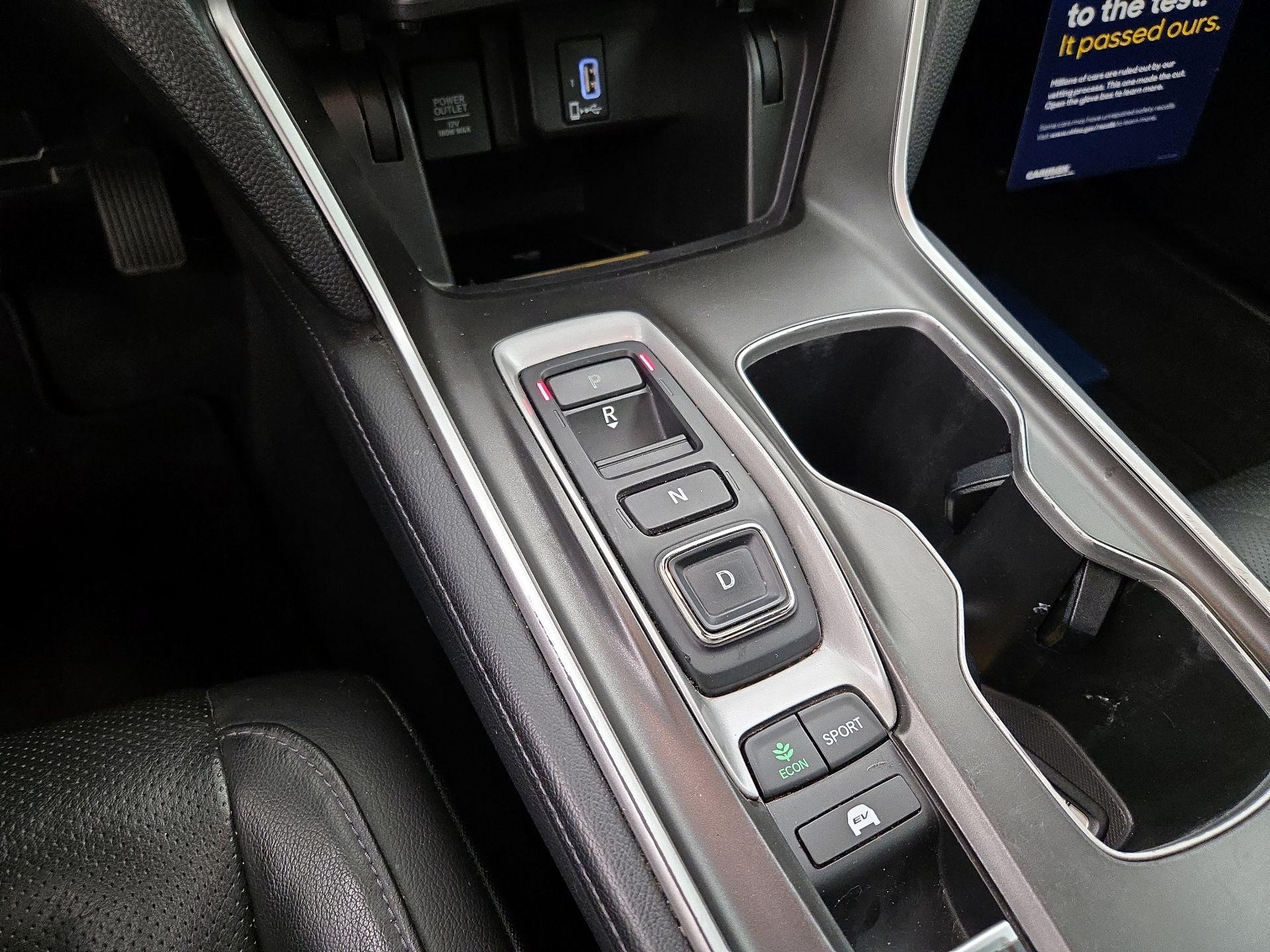 Thumbnail: 2018 Honda Accord - 18