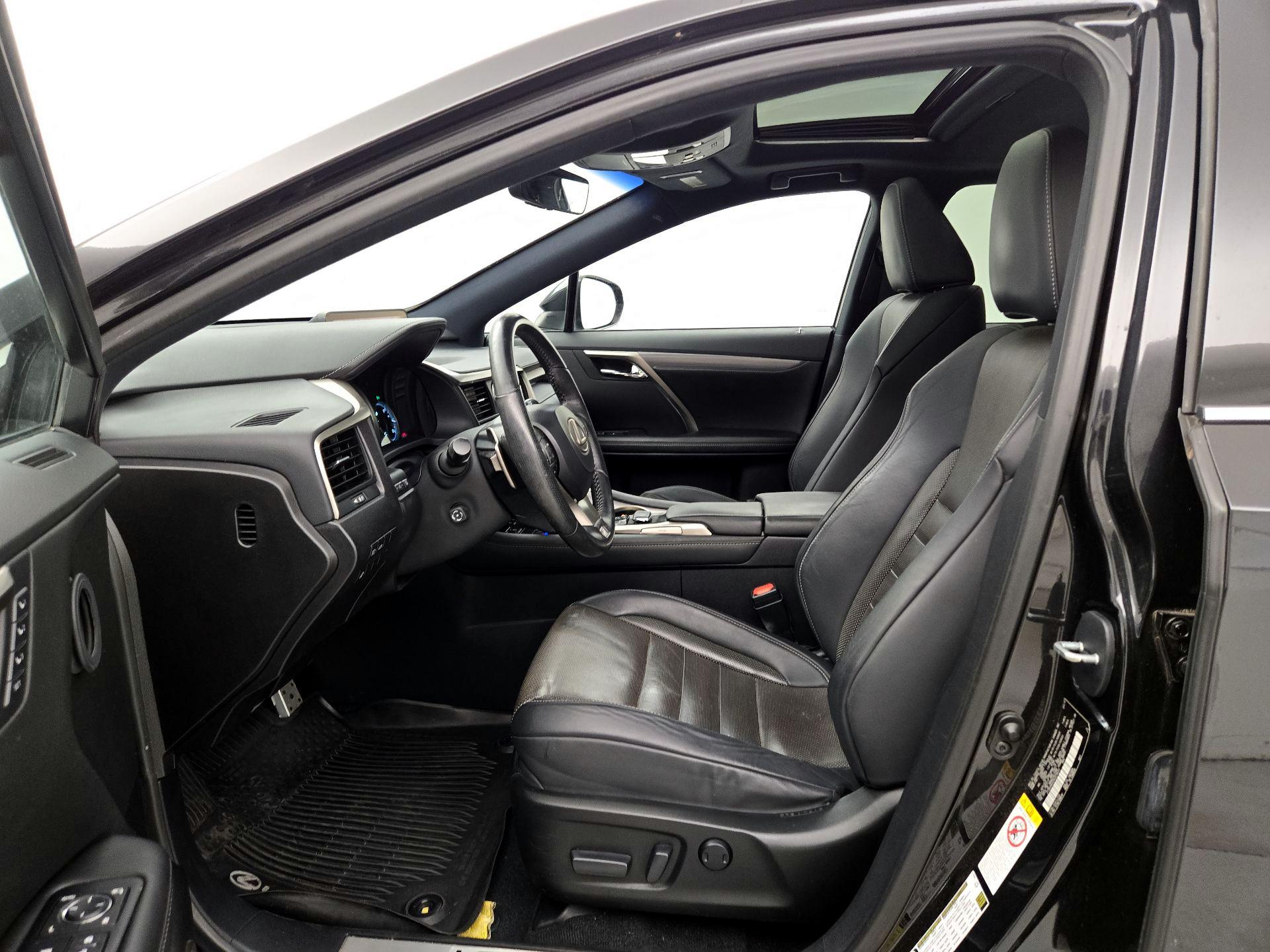 Thumbnail: 2017 Lexus RX - 11