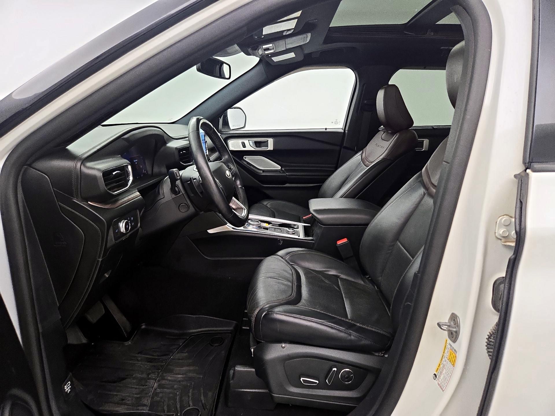 Thumbnail: 2020 Ford Explorer - 11