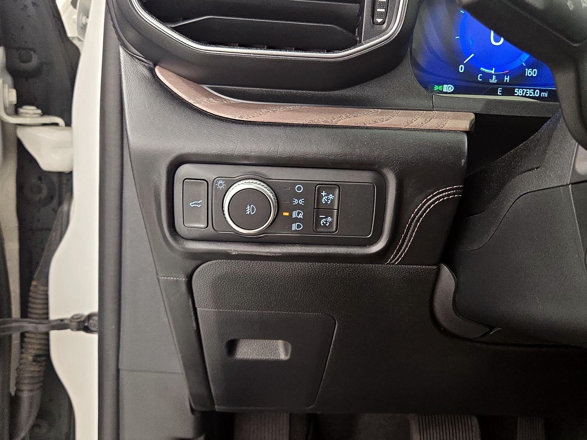 Thumbnail: 2020 Ford Explorer - 13