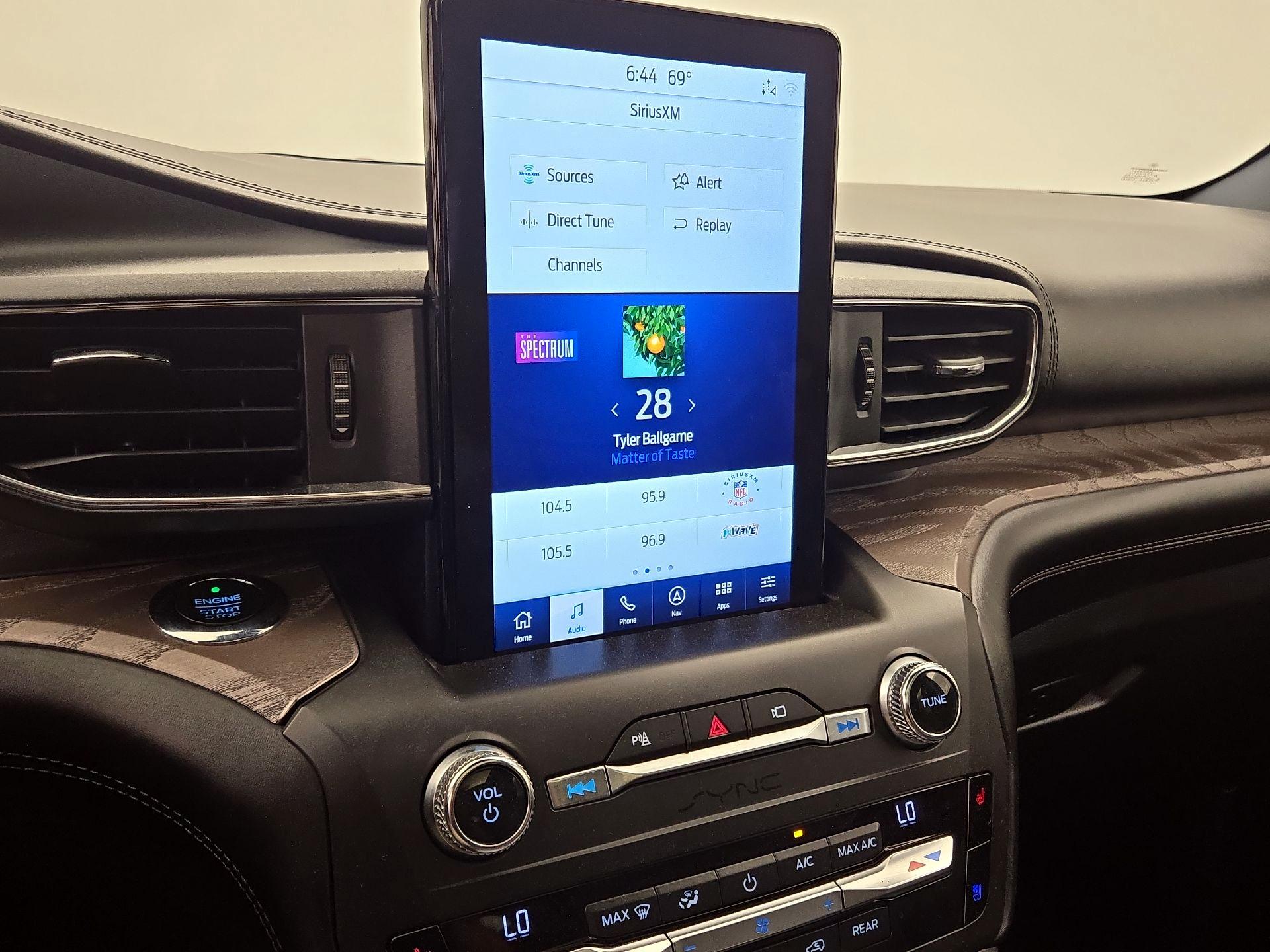 Thumbnail: 2020 Ford Explorer - 16