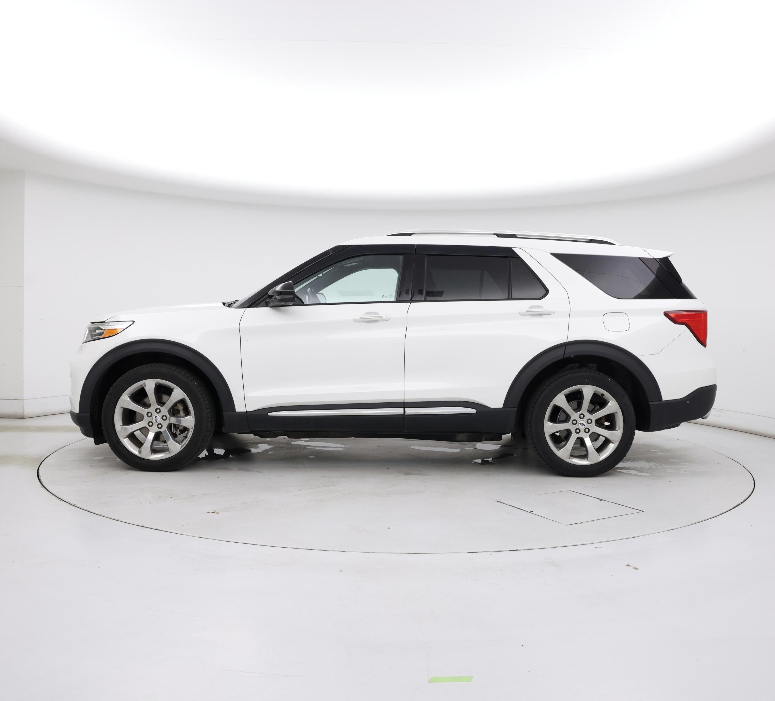 Thumbnail: 2020 Ford Explorer - 3
