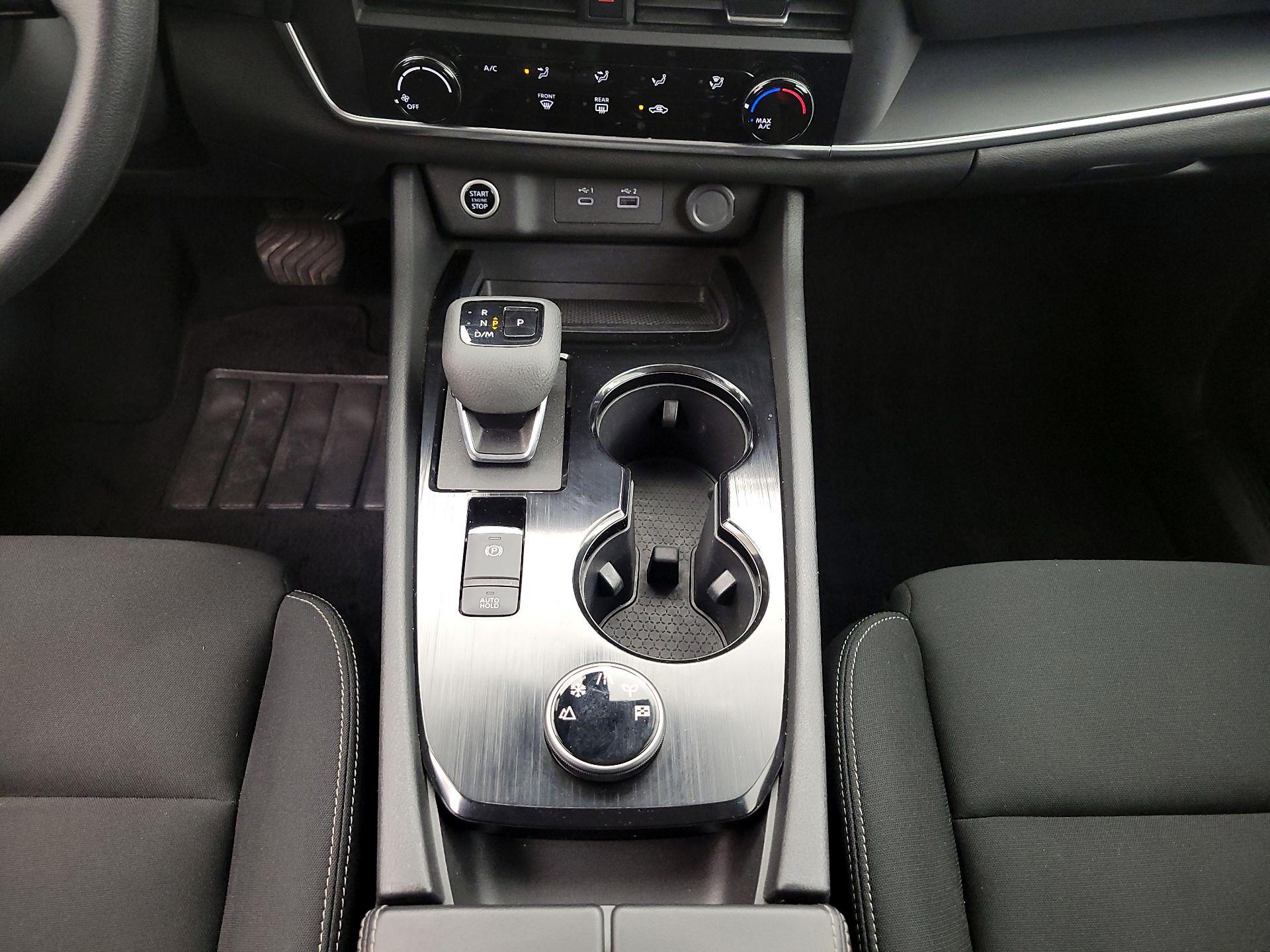 Thumbnail: 2023 Nissan Rogue - 17