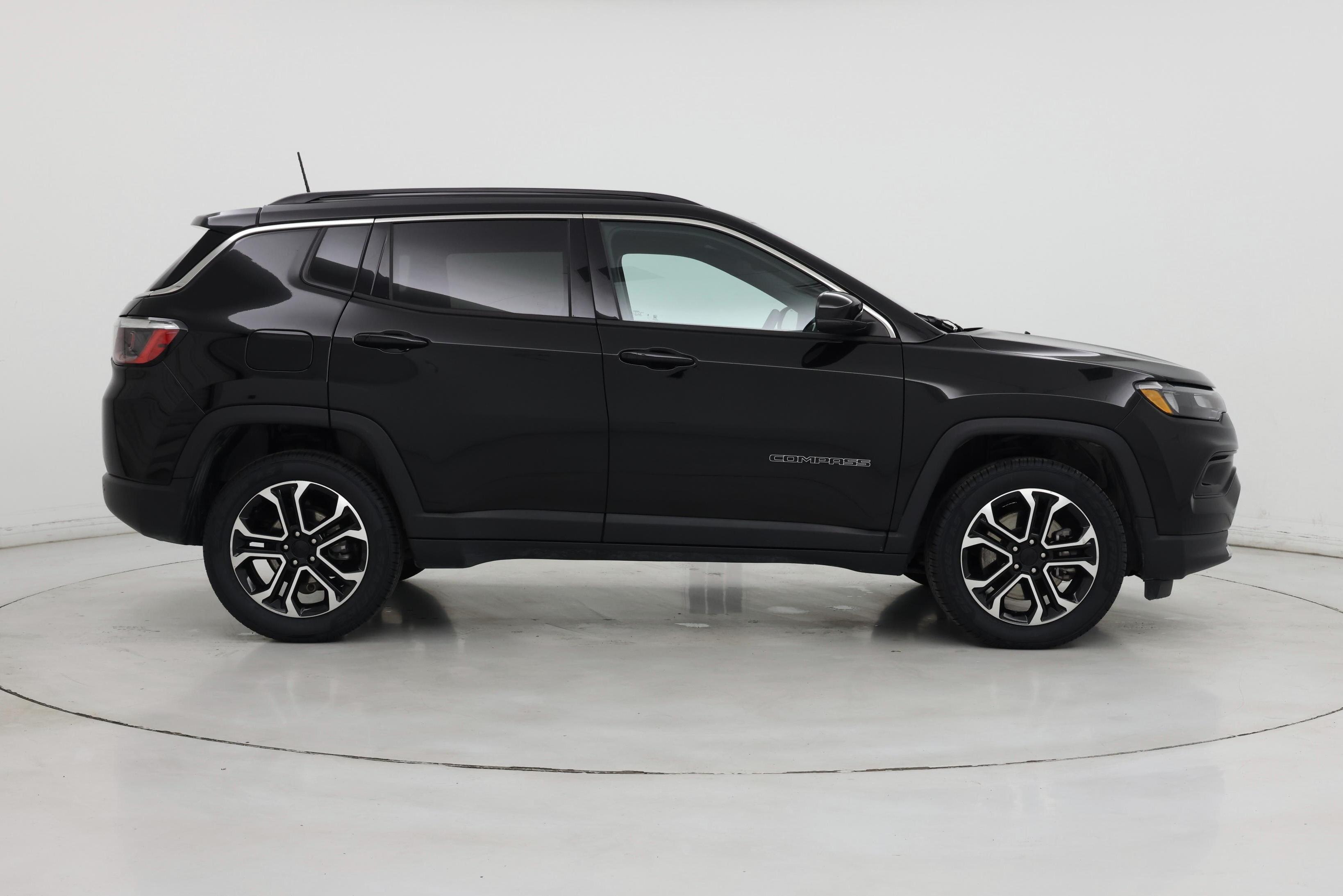 Thumbnail: 2023 Jeep Compass - 7