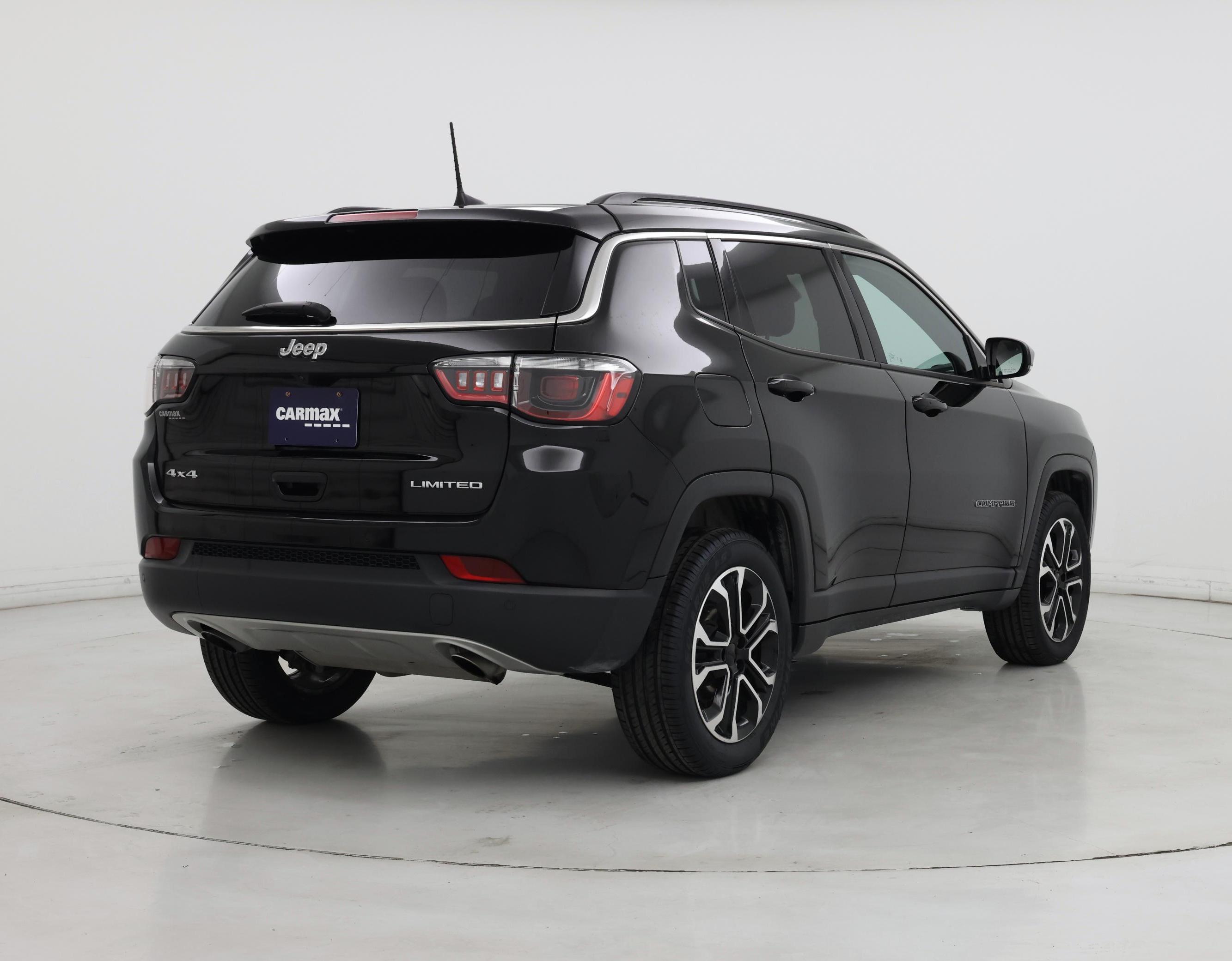 Thumbnail: 2023 Jeep Compass - 8