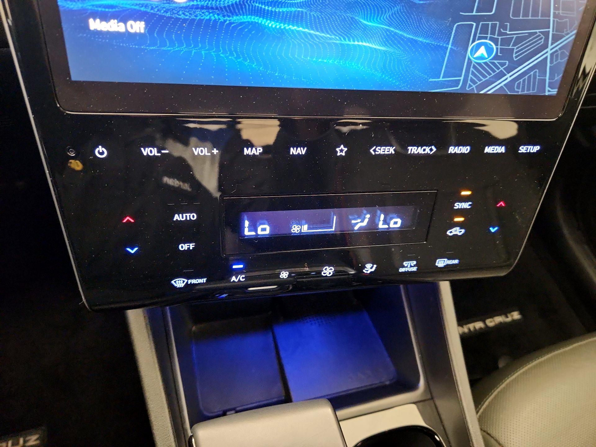 Thumbnail: 2024 Hyundai Santa Cruz - 16