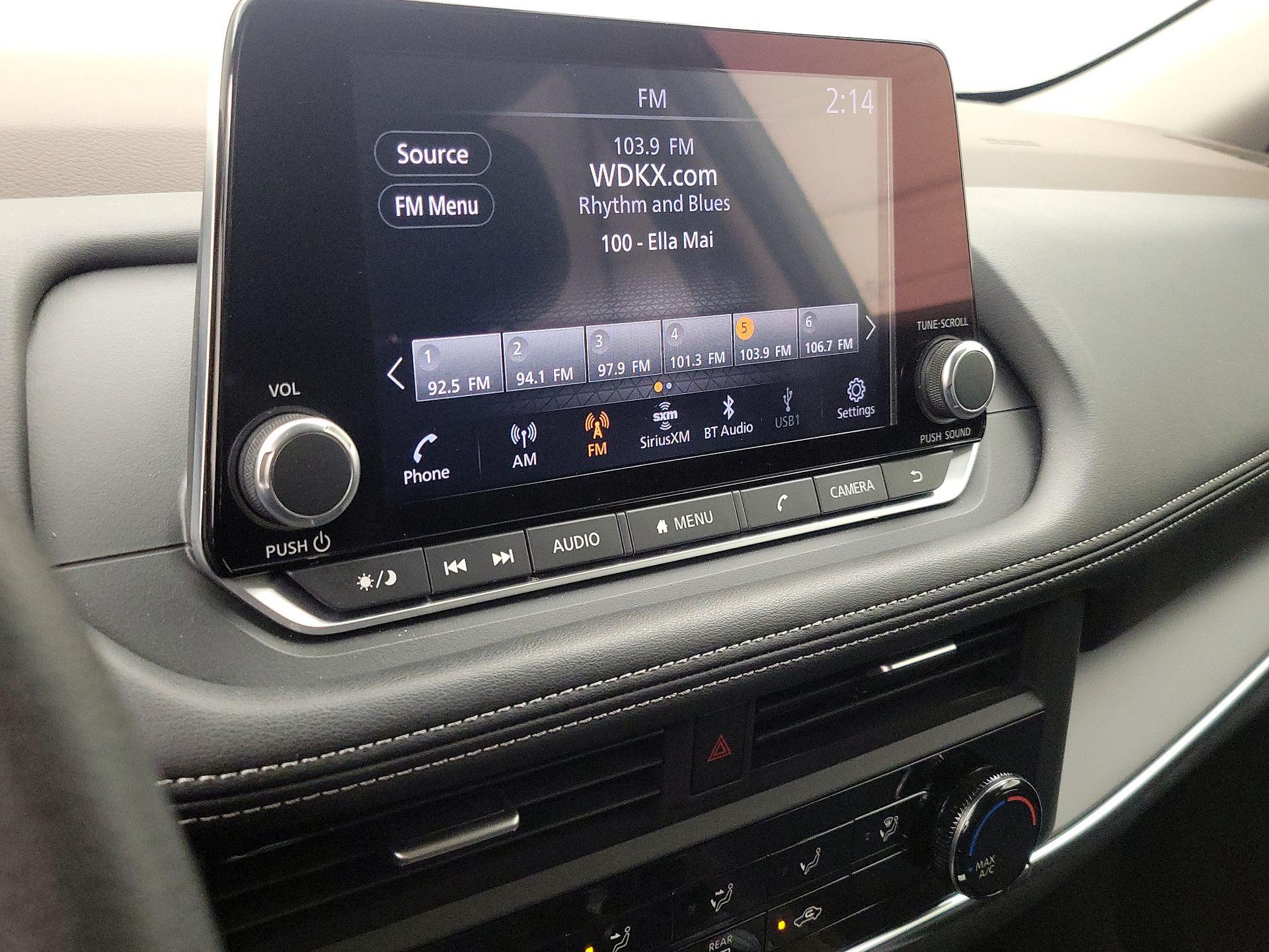 Thumbnail: 2023 Nissan Rogue - 15