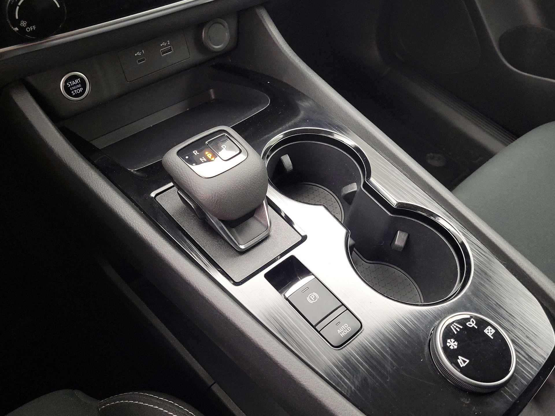 Thumbnail: 2023 Nissan Rogue - 17