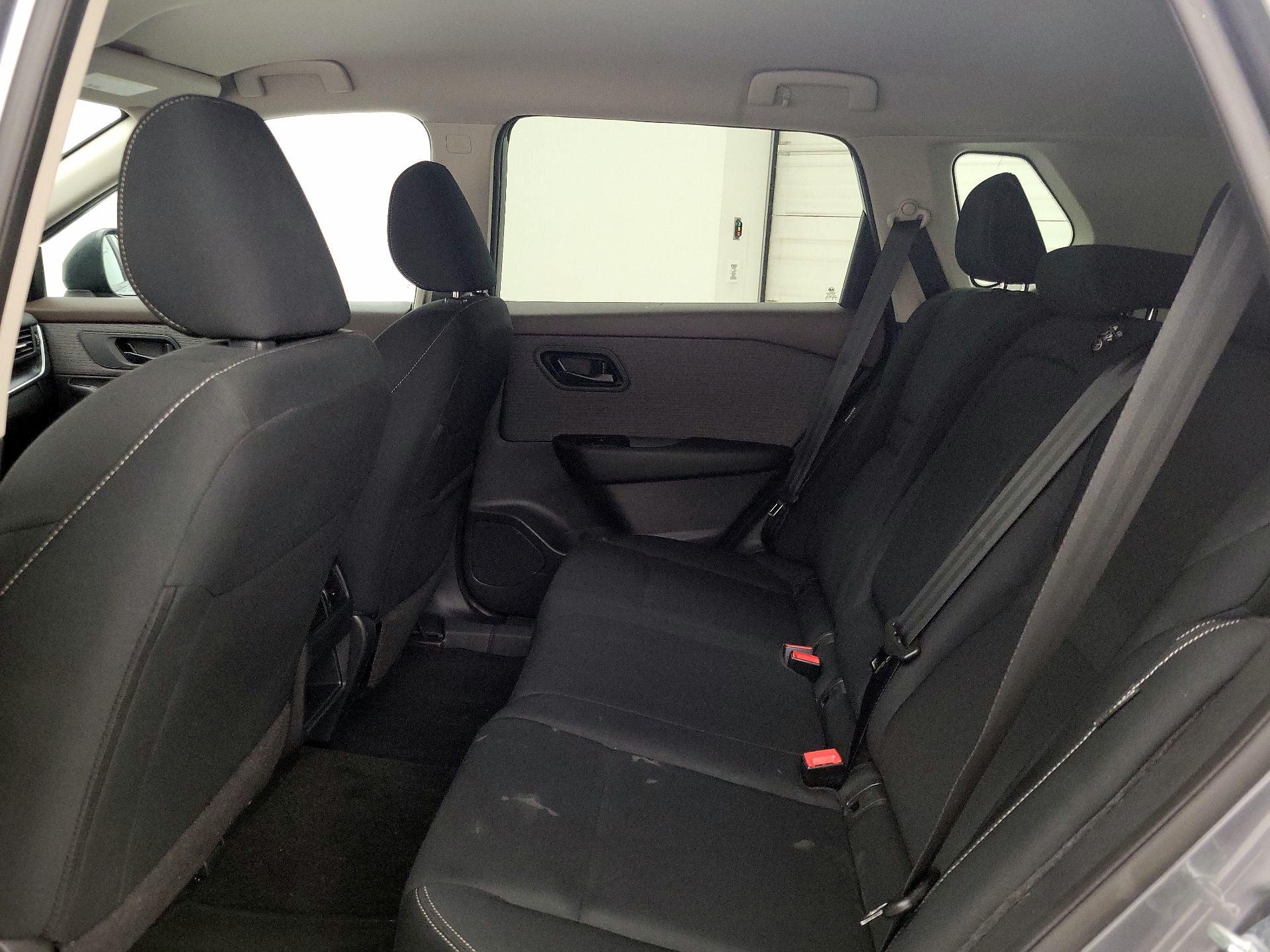 Thumbnail: 2023 Nissan Rogue - 19