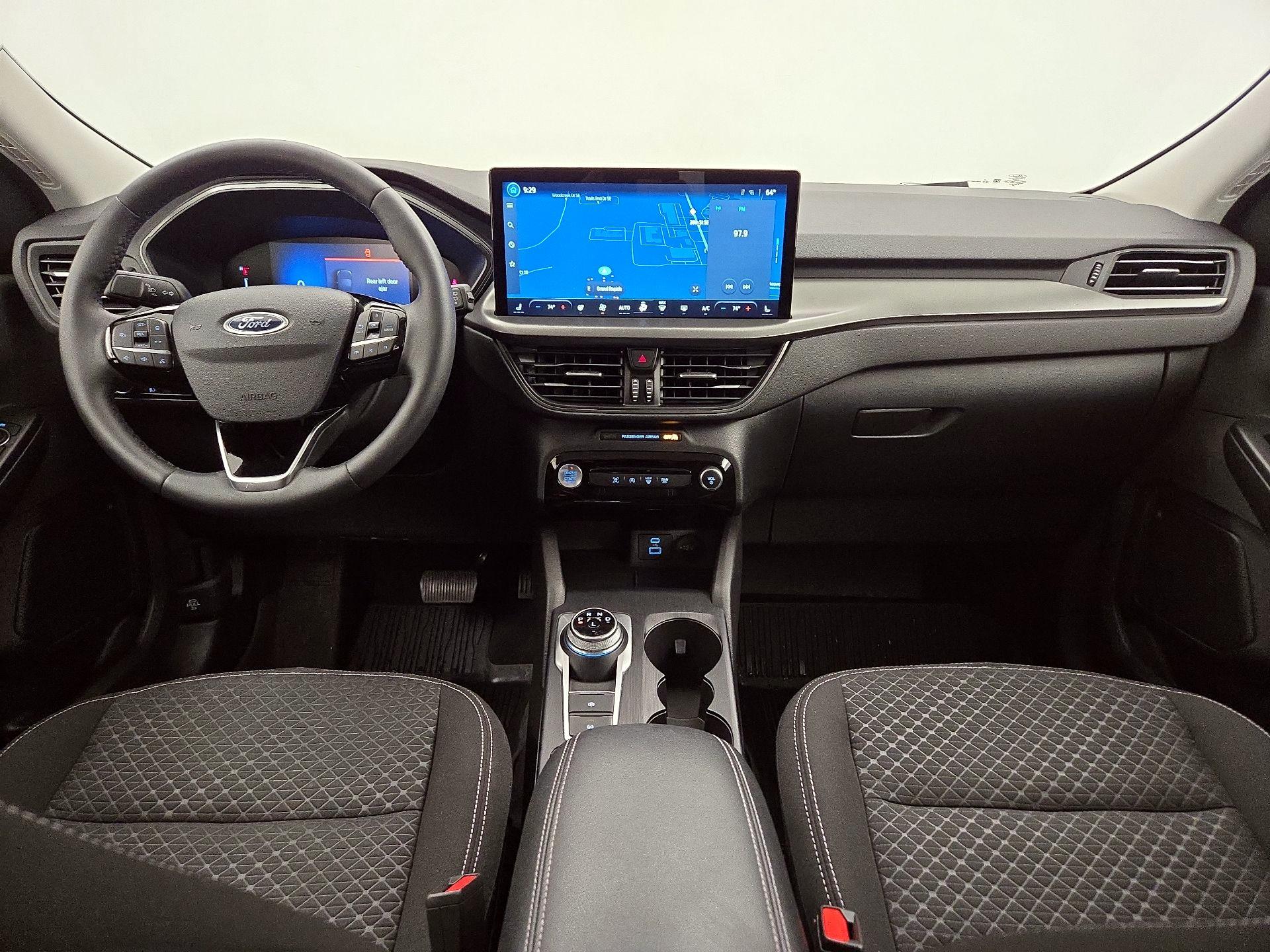 Thumbnail: 2023 Ford Escape - 9