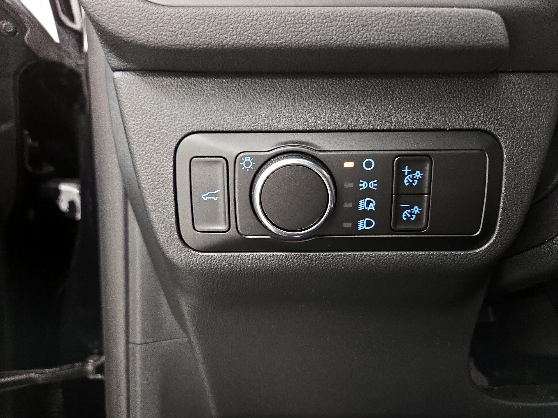 Thumbnail: 2023 Ford Escape - 13