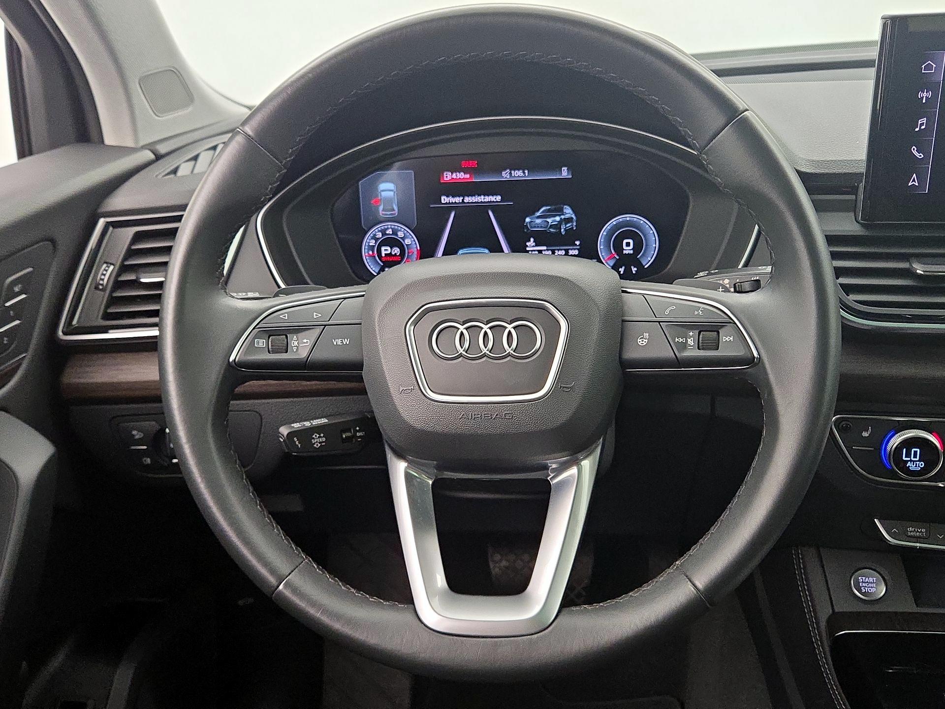 Thumbnail: 2023 Audi Q5 - 10