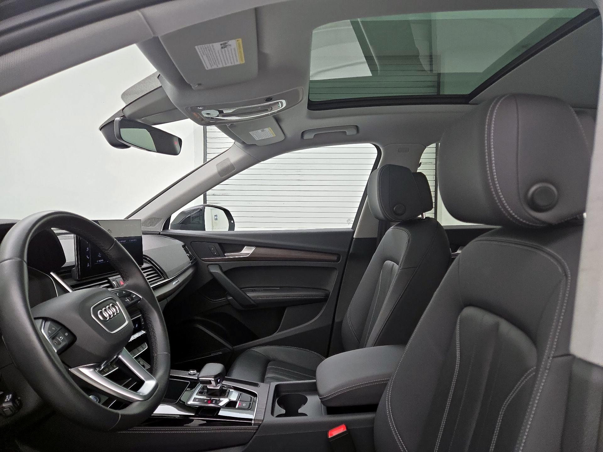 Thumbnail: 2023 Audi Q5 - 19