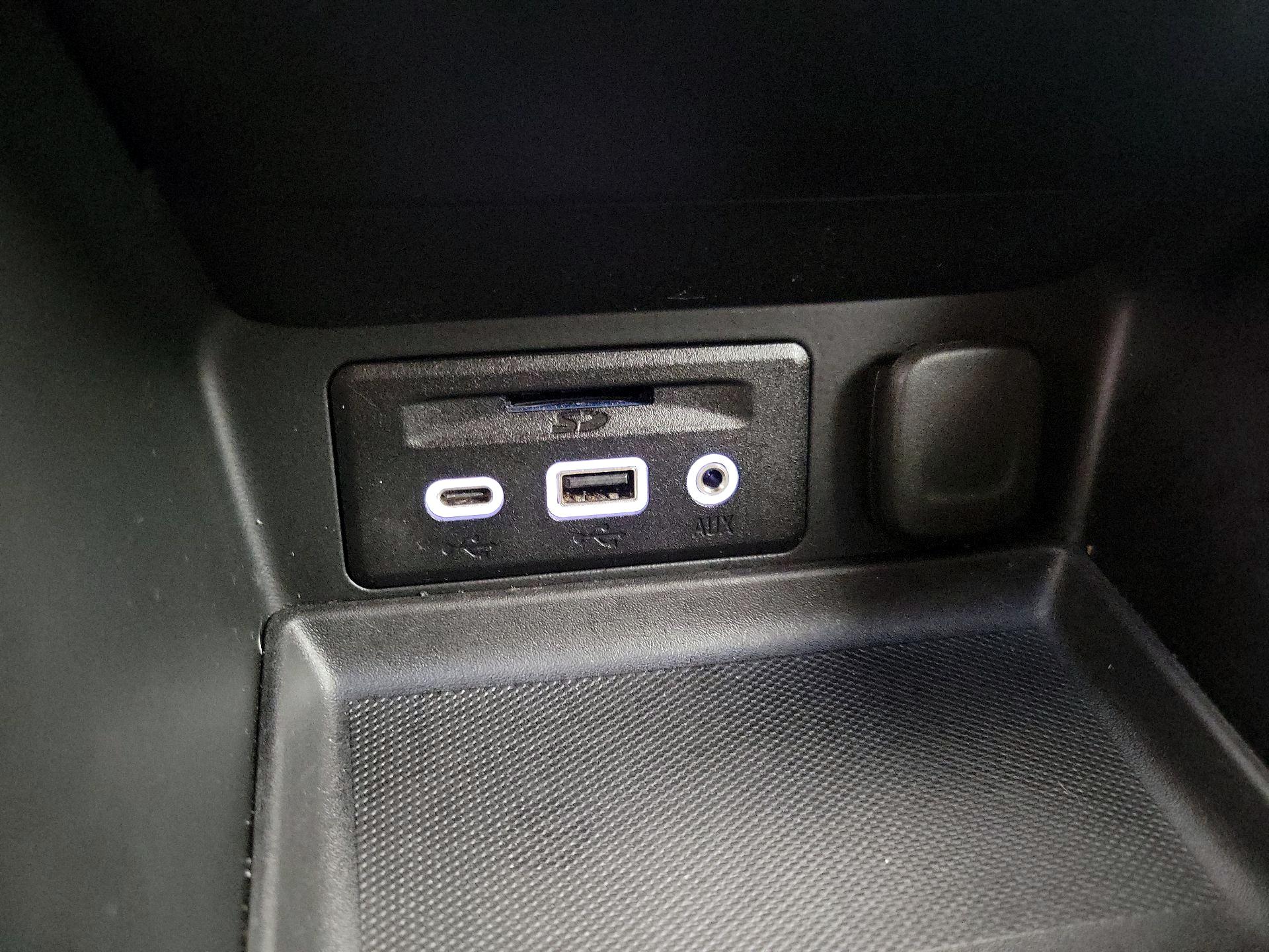 Thumbnail: 2023 GMC Terrain - 18