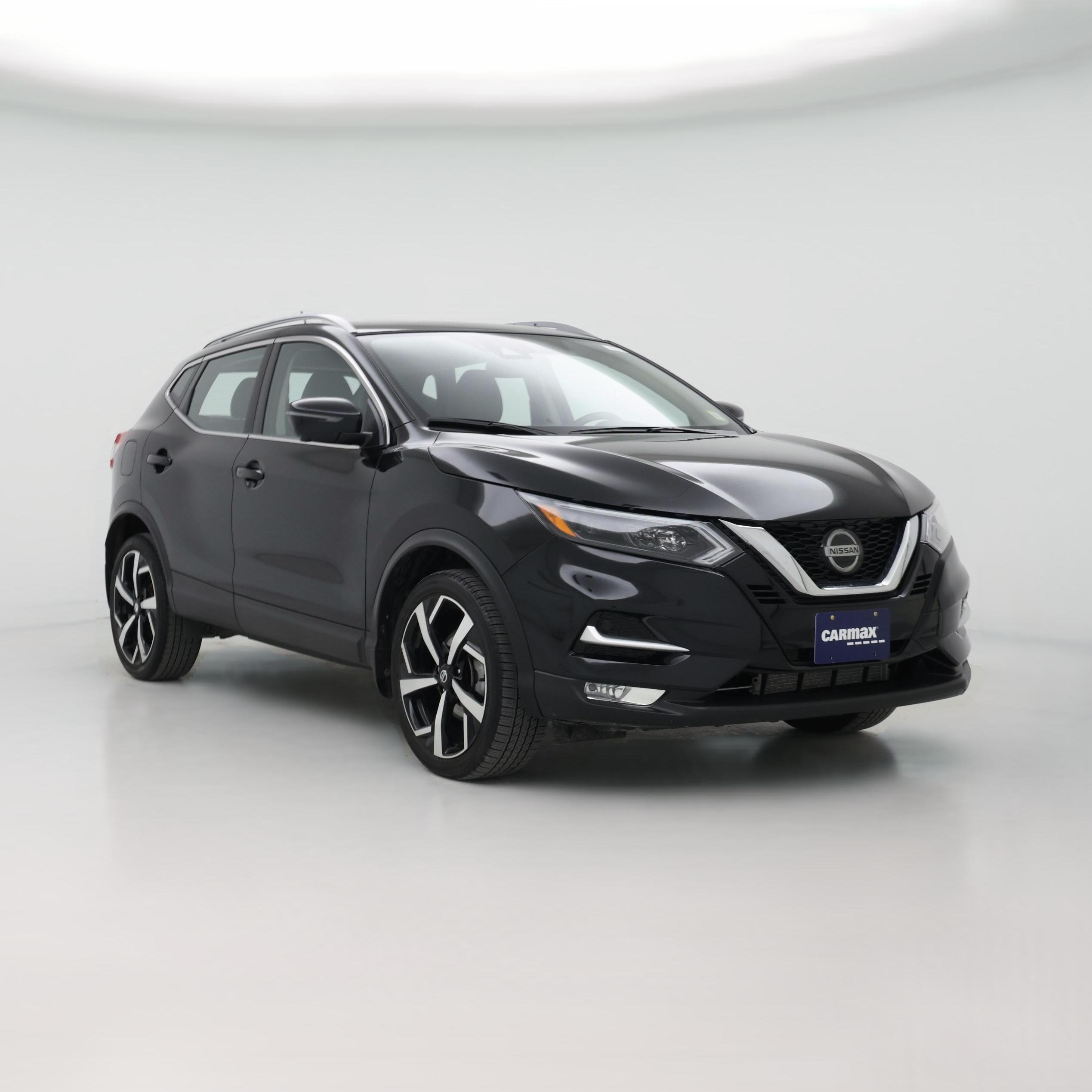 Thumbnail: 2022 Nissan Rogue Sport - 1