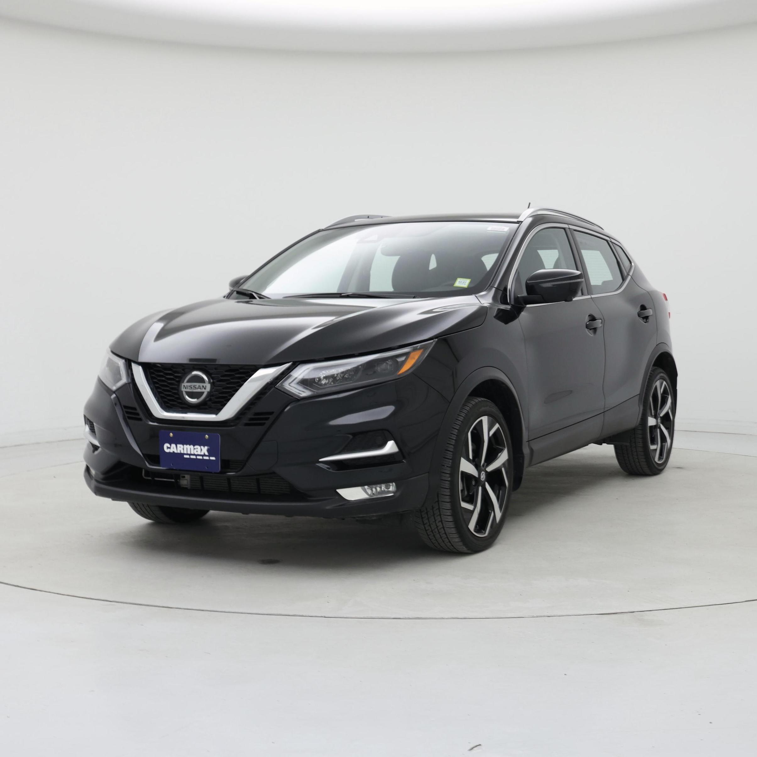 Thumbnail: 2022 Nissan Rogue Sport - 4