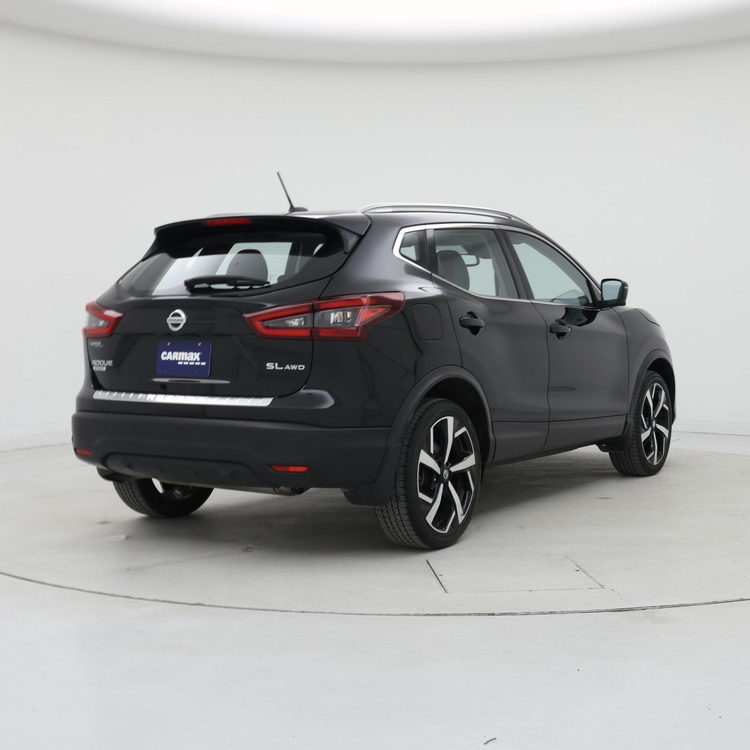 Thumbnail: 2022 Nissan Rogue Sport - 8